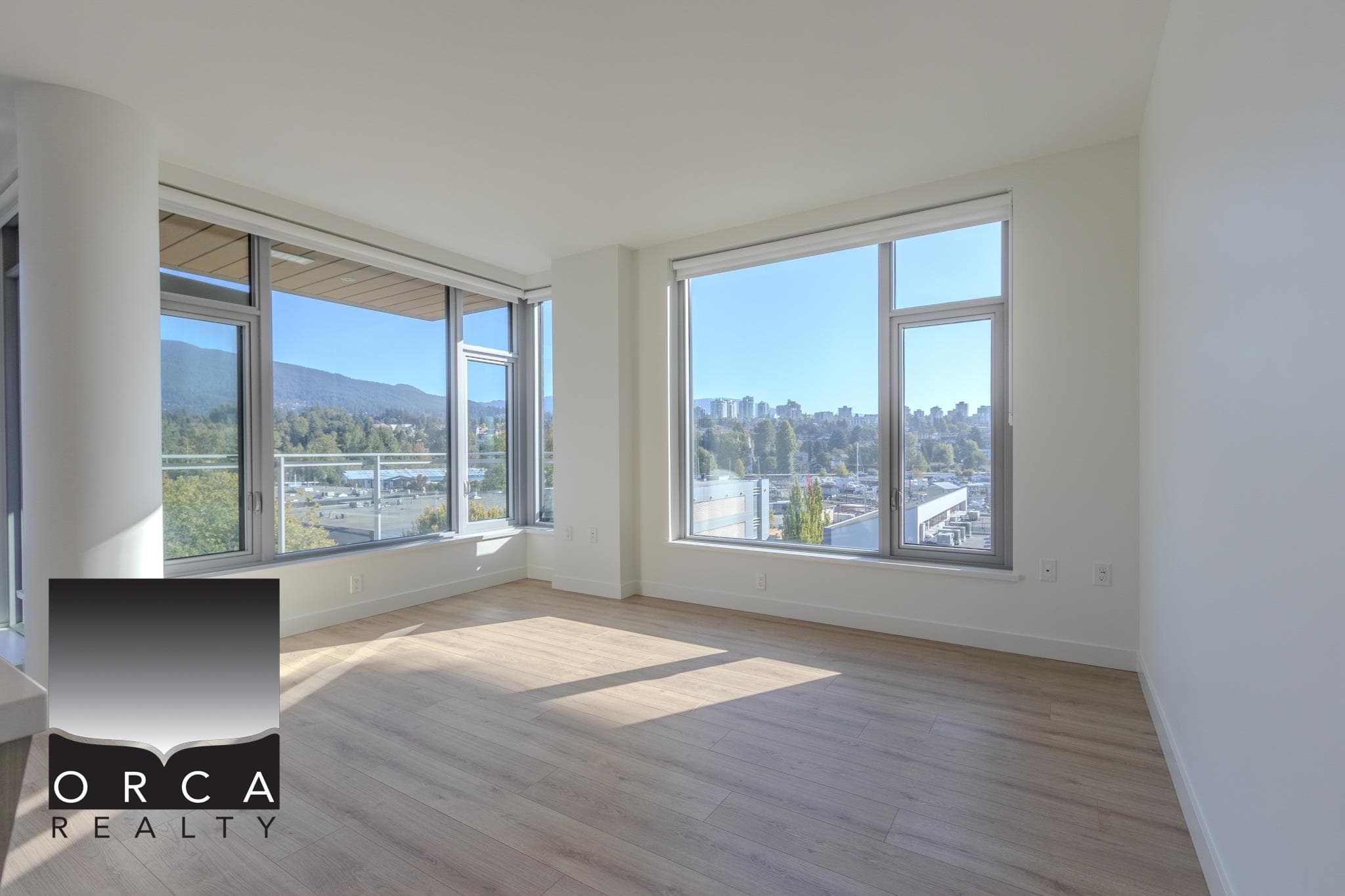 609 - 755 Harbour Drive, North Vancouver, V7P 0G1 — photo 2