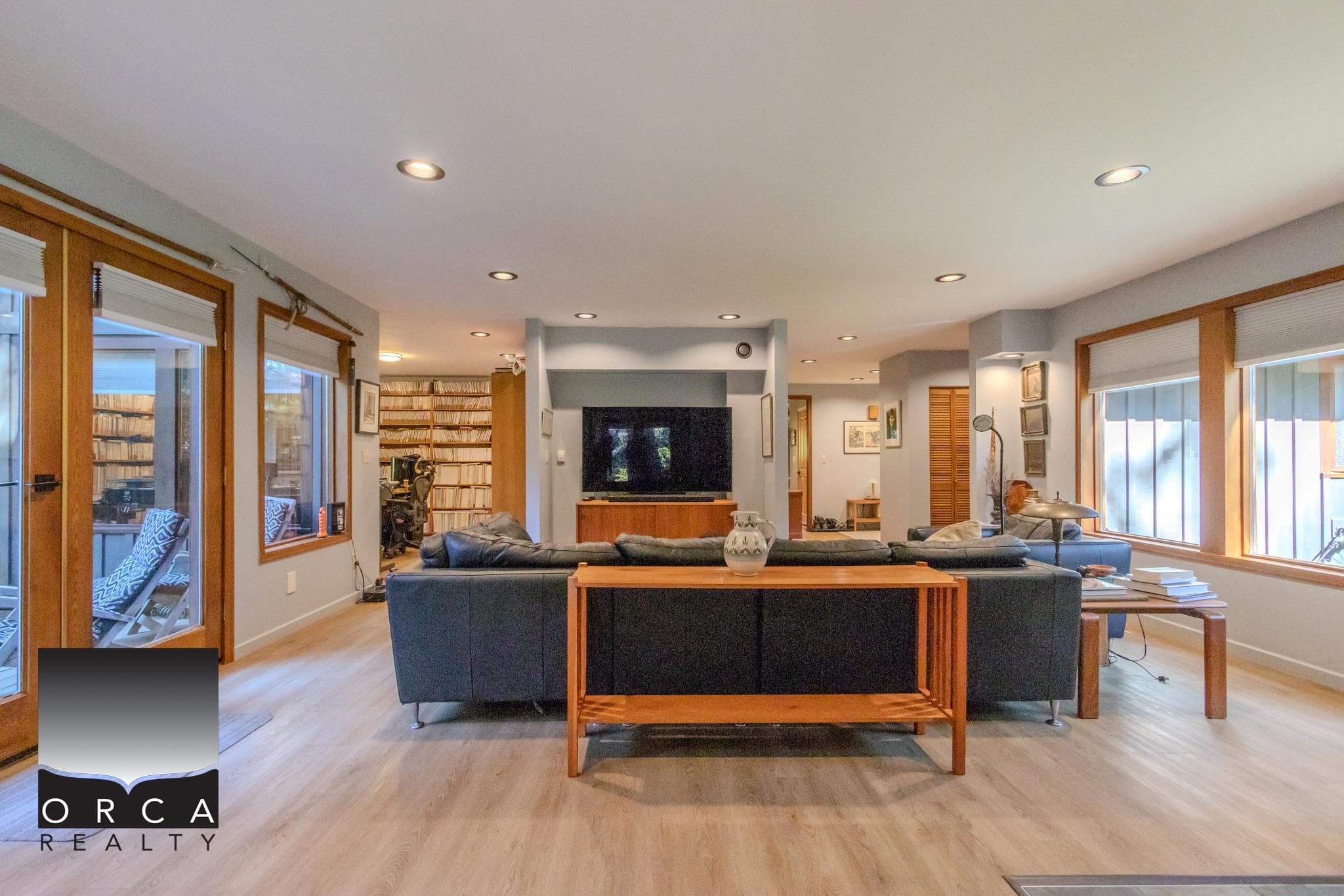 496 Melmore Road, Bowen Island, V0N 1G0 — photo 4