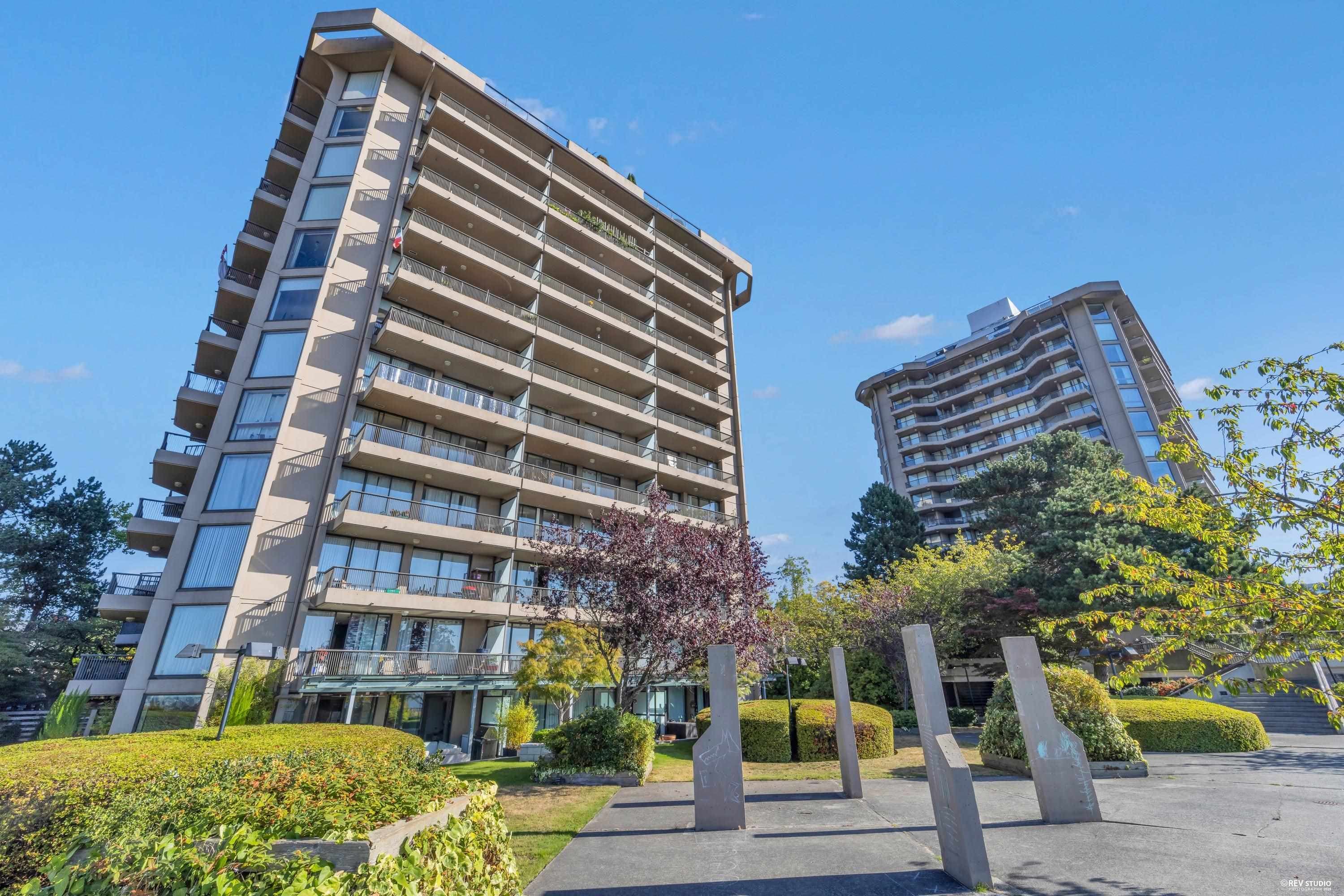 806 - 3760 Albert Street, Burnaby, V5C 5Y8 — photo 1