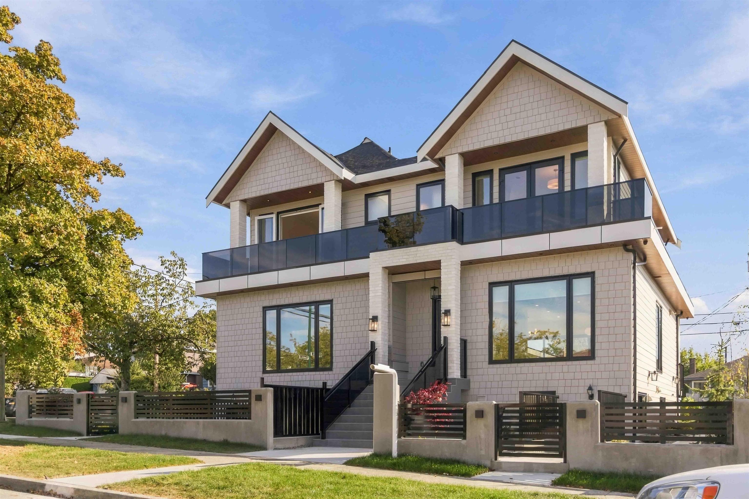 3290 E 48th Avenue, Vancouver