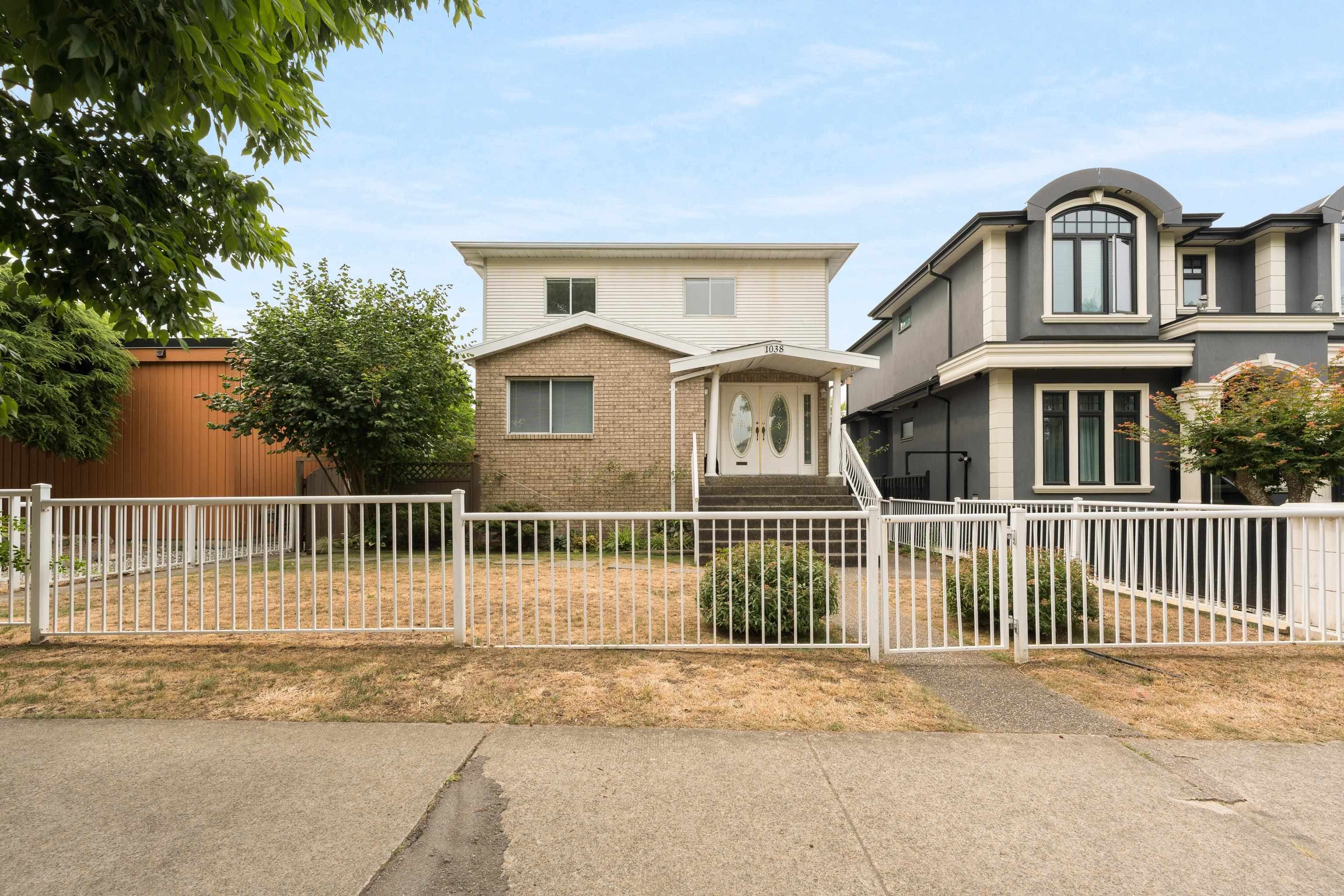 1038 E 51st Avenue, Vancouver, V5X 1E7 — photo 1