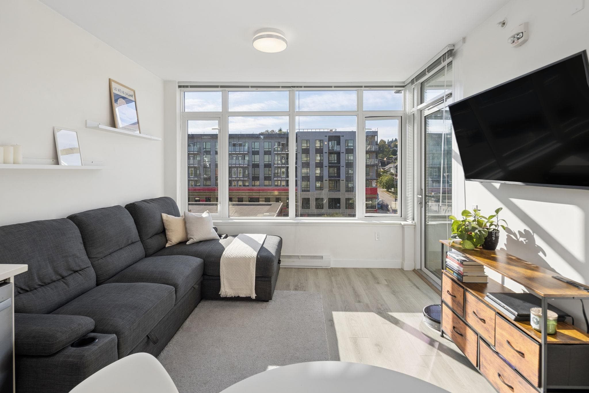 602 - 200 Nelson's Crescent, New Westminster, V3L 0H4 — photo 4