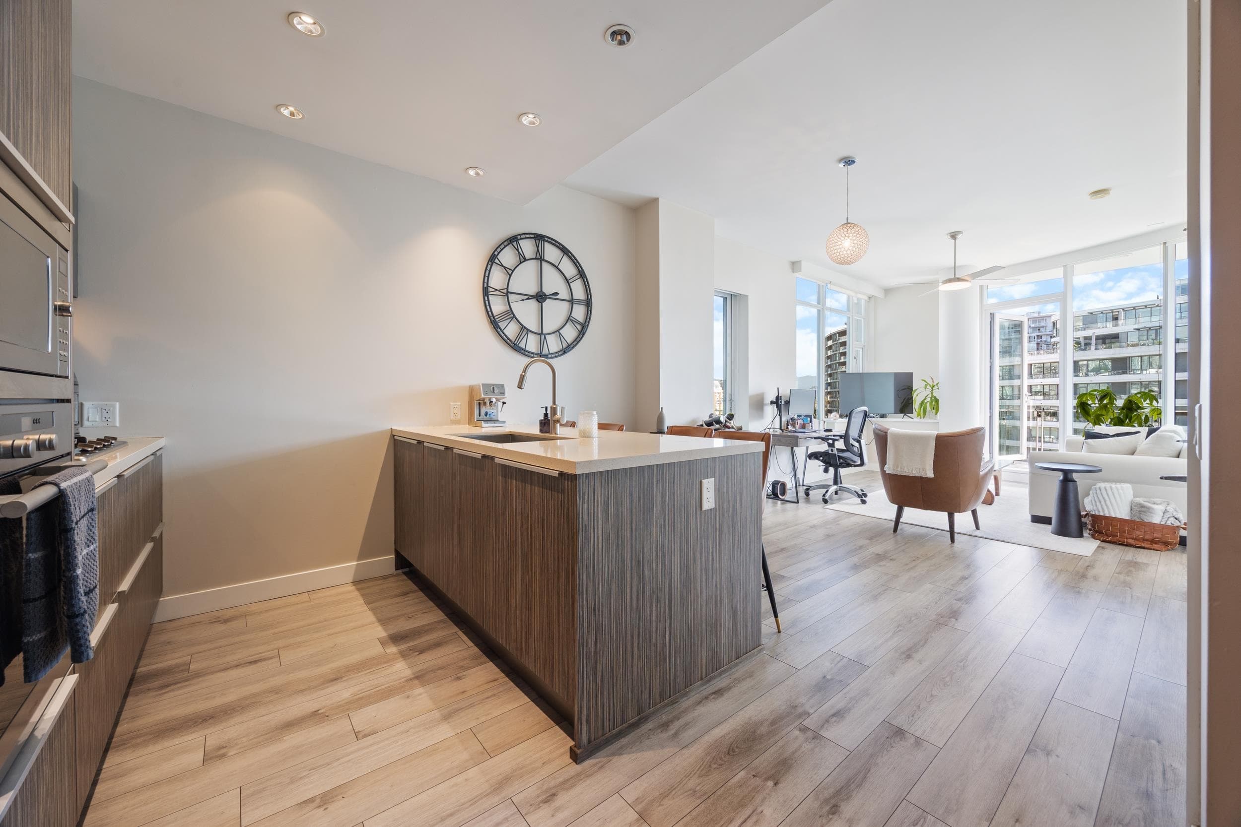 806 - 1633 Ontario Street, Vancouver, V5Y 0C2 — photo 3