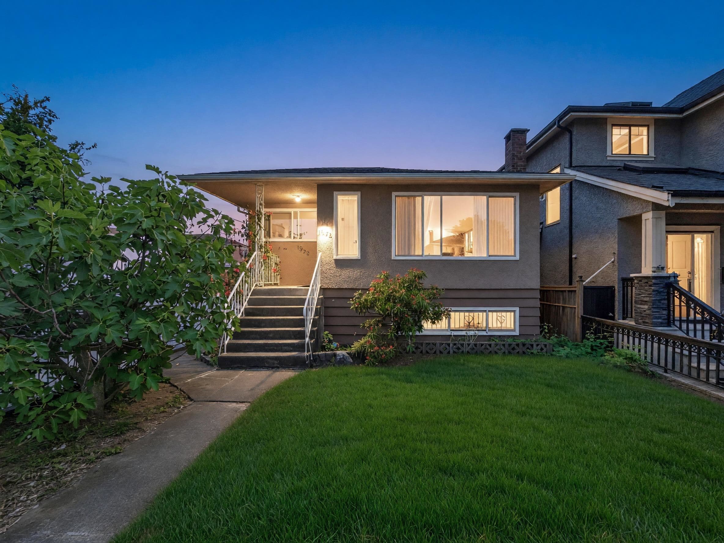 1972 E 51st Avenue, Vancouver, V5P 1V9 — photo 1