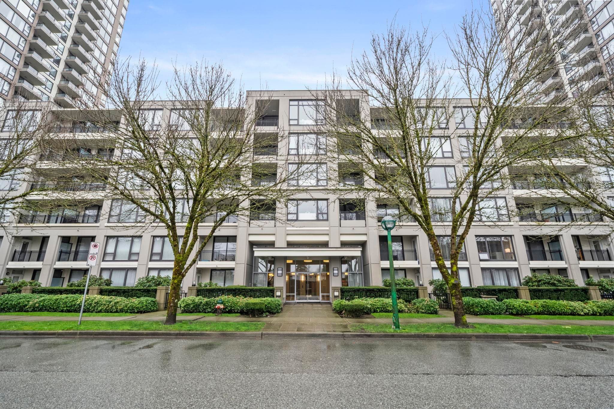 609 - 7138 Collier Street, Burnaby, V5E 0A2 — photo 1