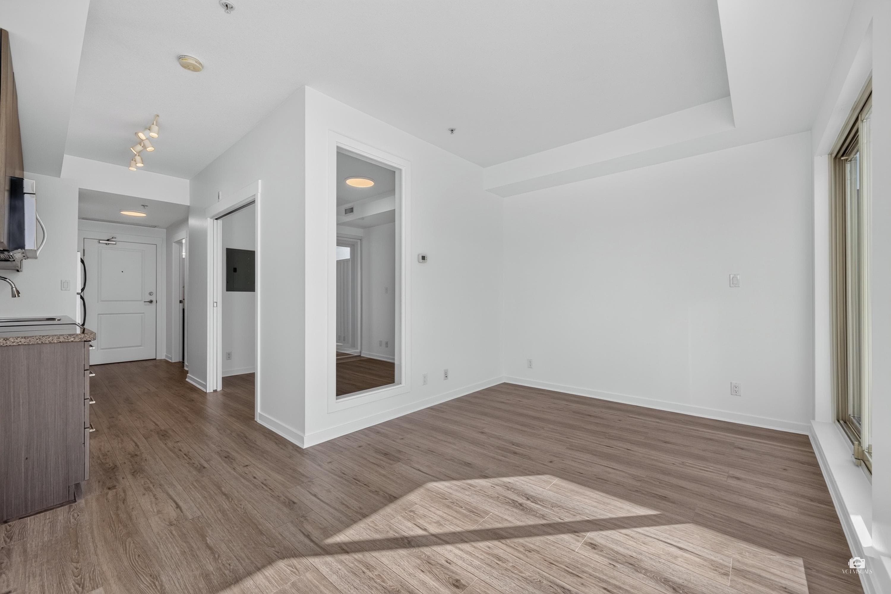 261 - 4099 Stolberg Street, Richmond, V6X 0J4 — photo 1
