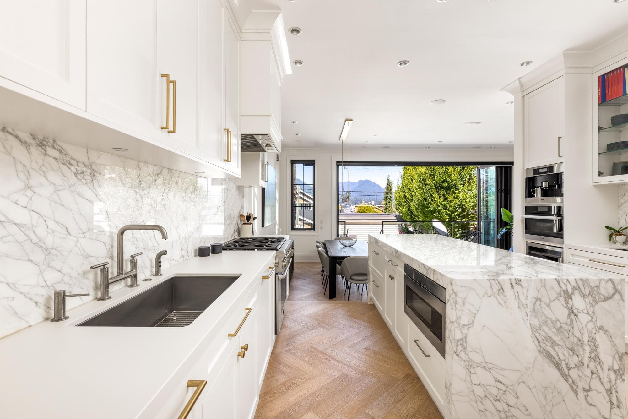 2865 Trinity Street, Vancouver, V5K 1E8 — photo 4