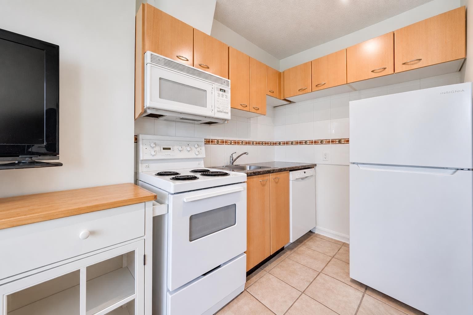 403 - 1367 Alberni Street, Vancouver, V6E 4R9 — photo 3