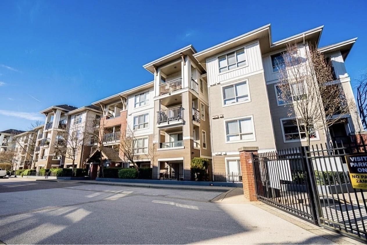 E209 - 8929 202 Street, Langley, V1M 0B4 — photo 1