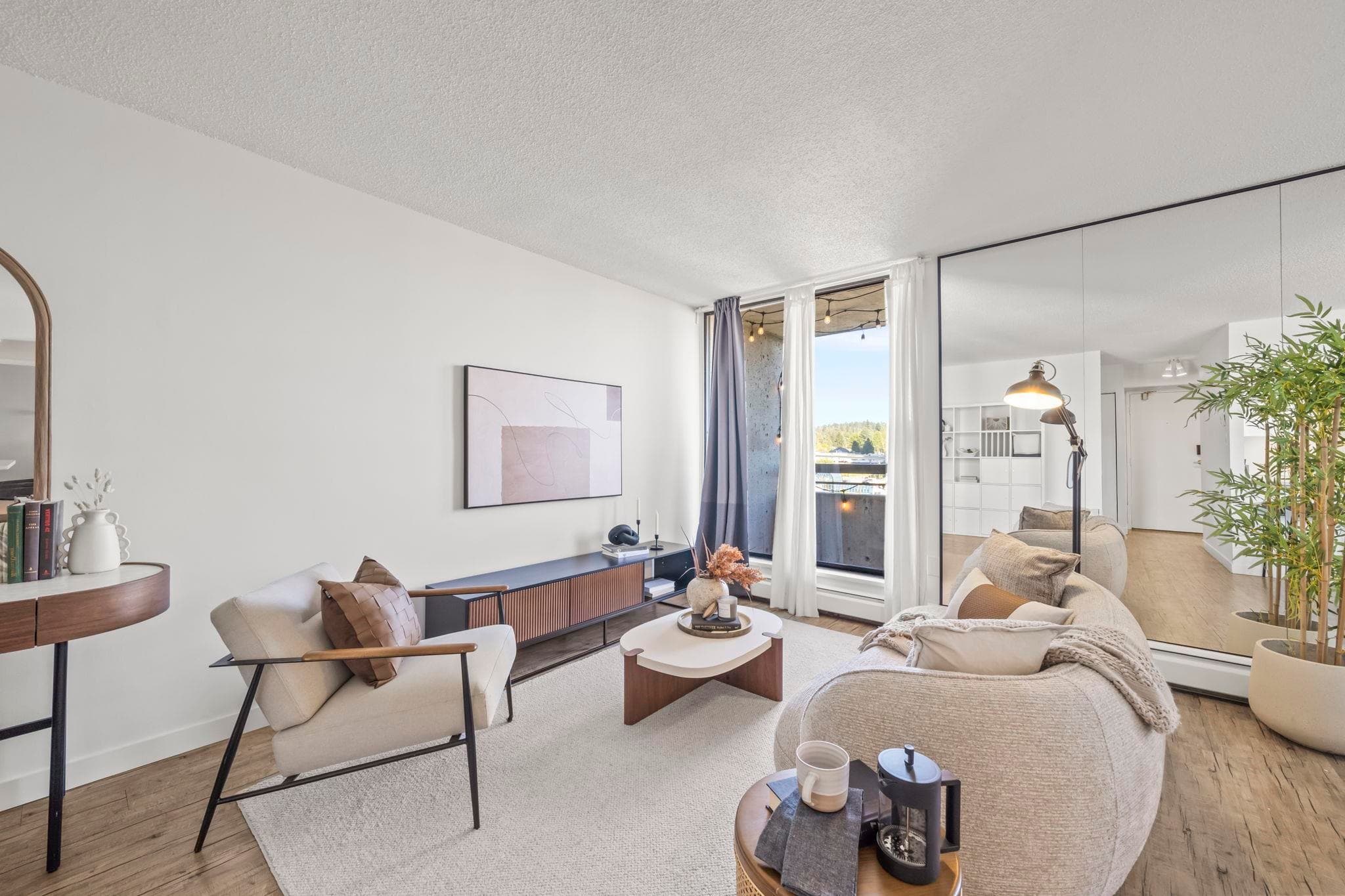 1504 - 3771 Bartlett Court, Burnaby, V3J 7G8 — photo 1
