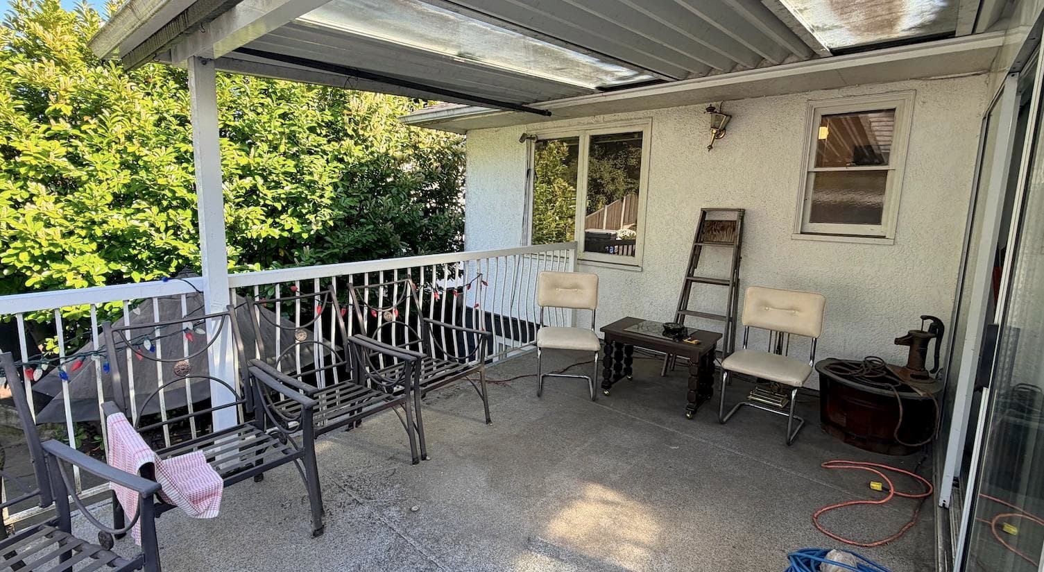 3831 Marine Drive, Burnaby, V5J 3E3 — photo 4