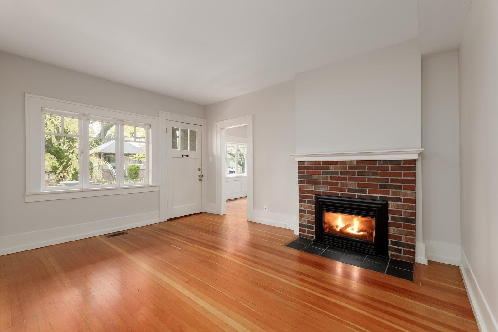 2106 E 6th Avenue, Vancouver, V5N 1R1 — photo 5