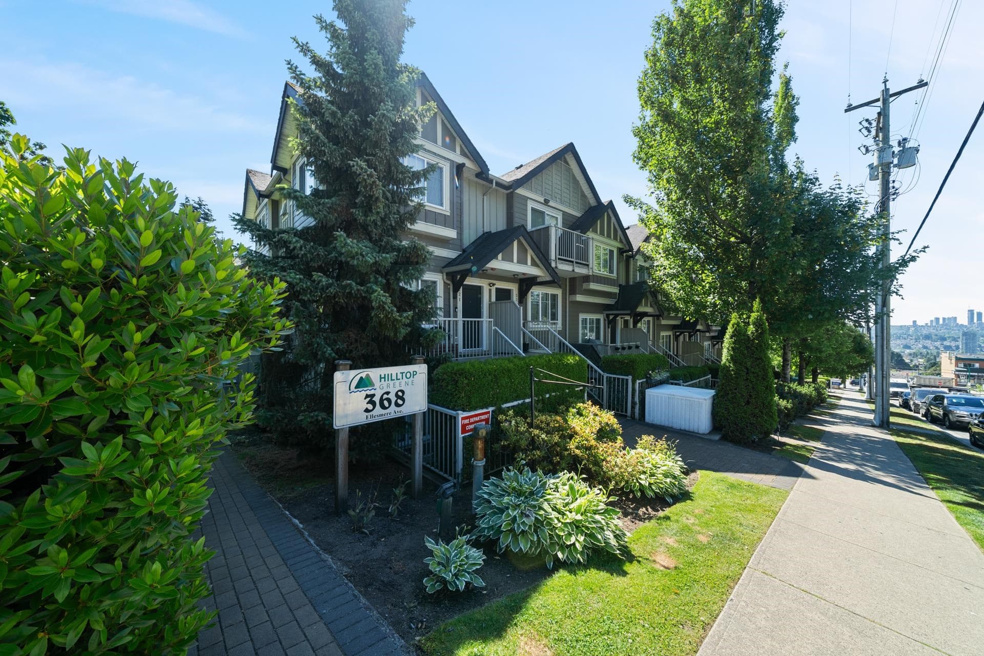 223 - 368 Ellesmere Avenue, Burnaby, V5B 3S9 — photo 1