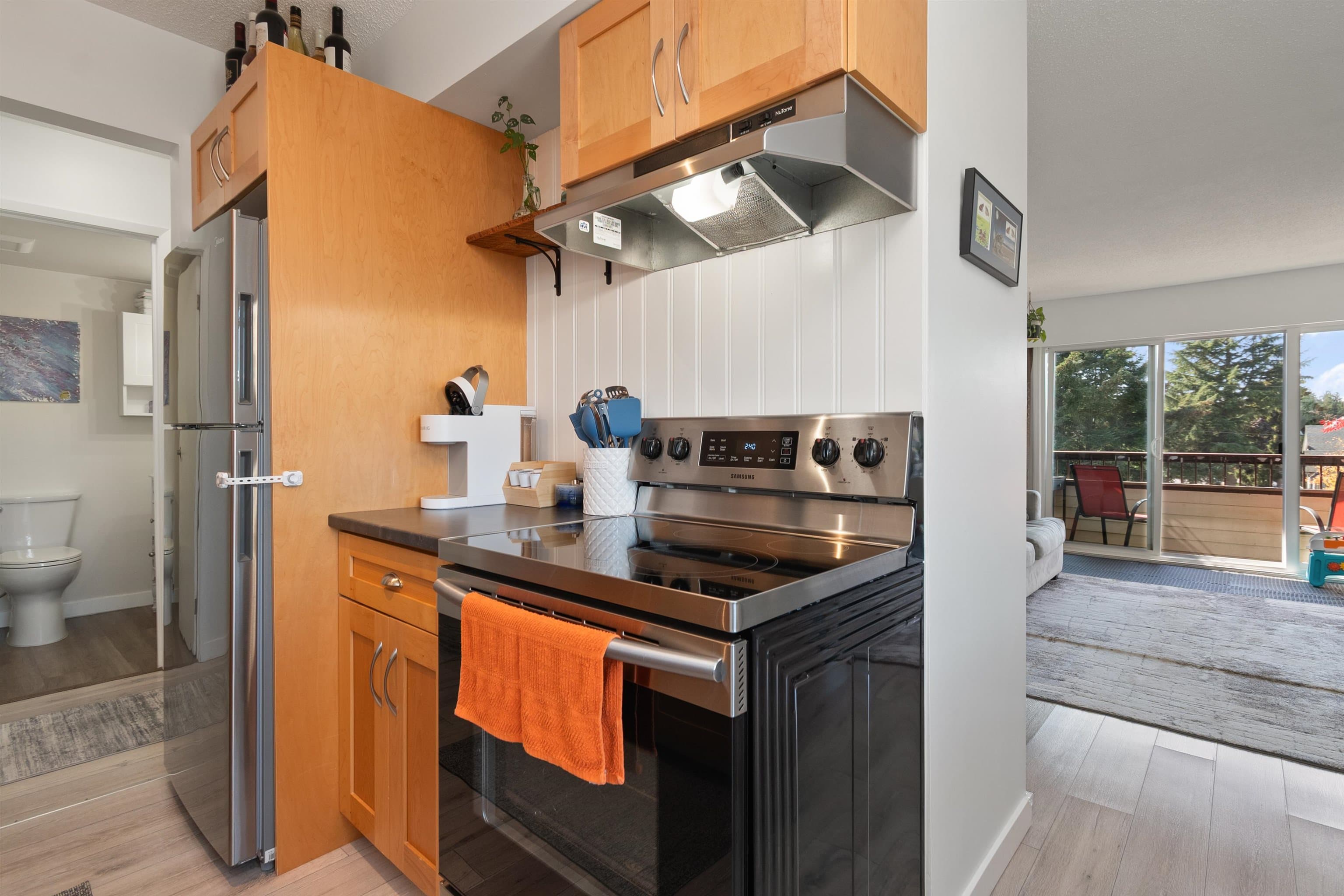 313 - 2211 Clearbrook Road, Abbotsford, V2T 2X4 — photo 4