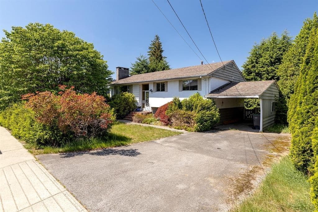 711 N Morrison Avenue, Coquitlam