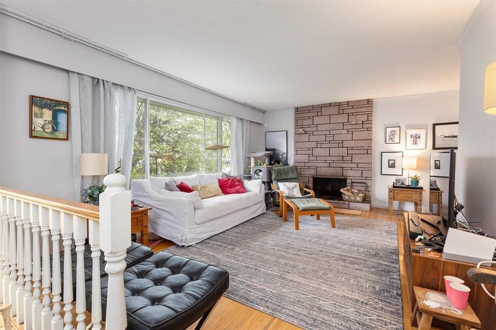 711 N Morrison Avenue, Coquitlam, V3J 4H6 — photo 5