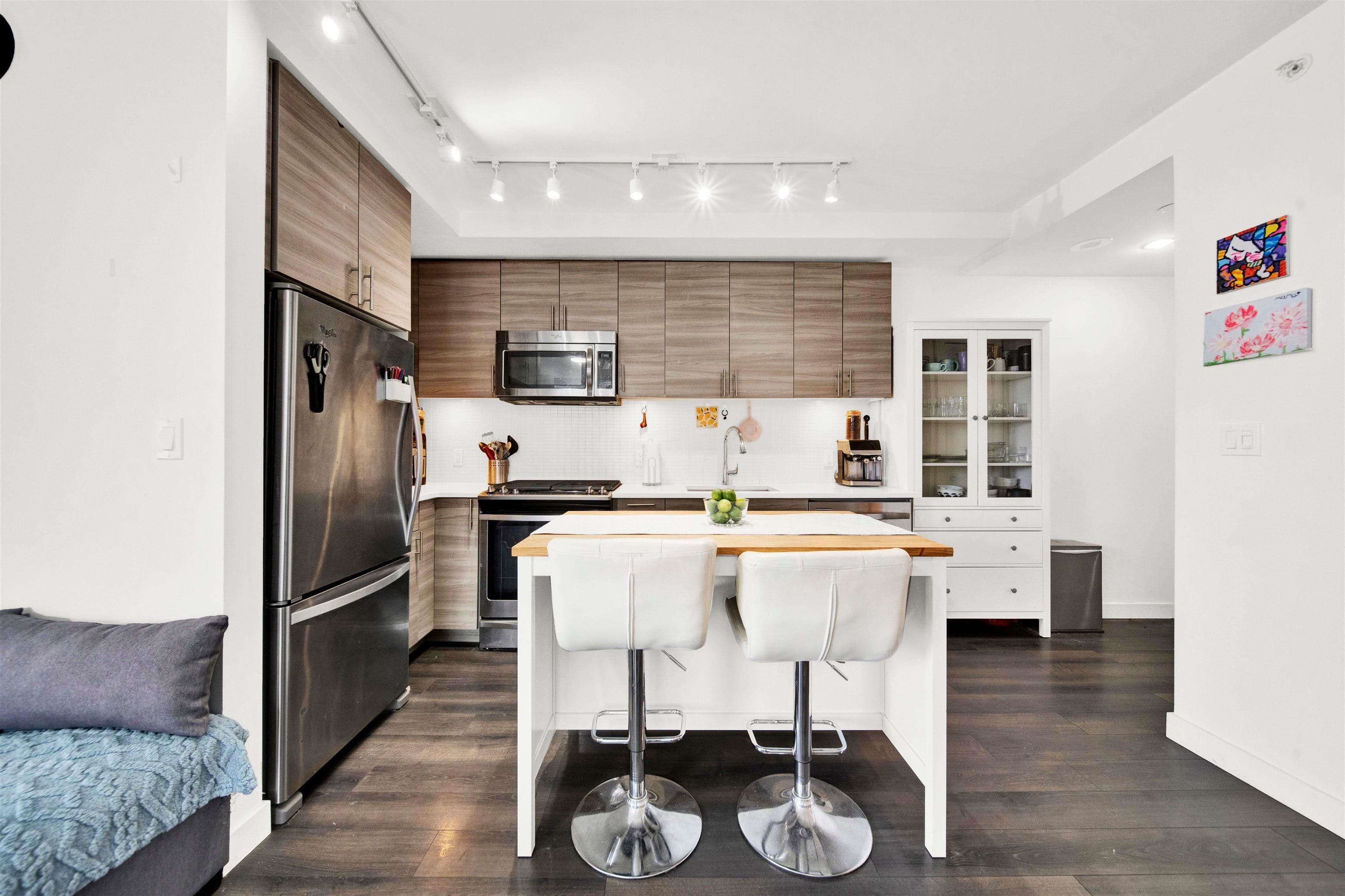 307 - 200 NW Nelson's Crescent Crescent, New Westminster, V3L 0H4 — photo 5