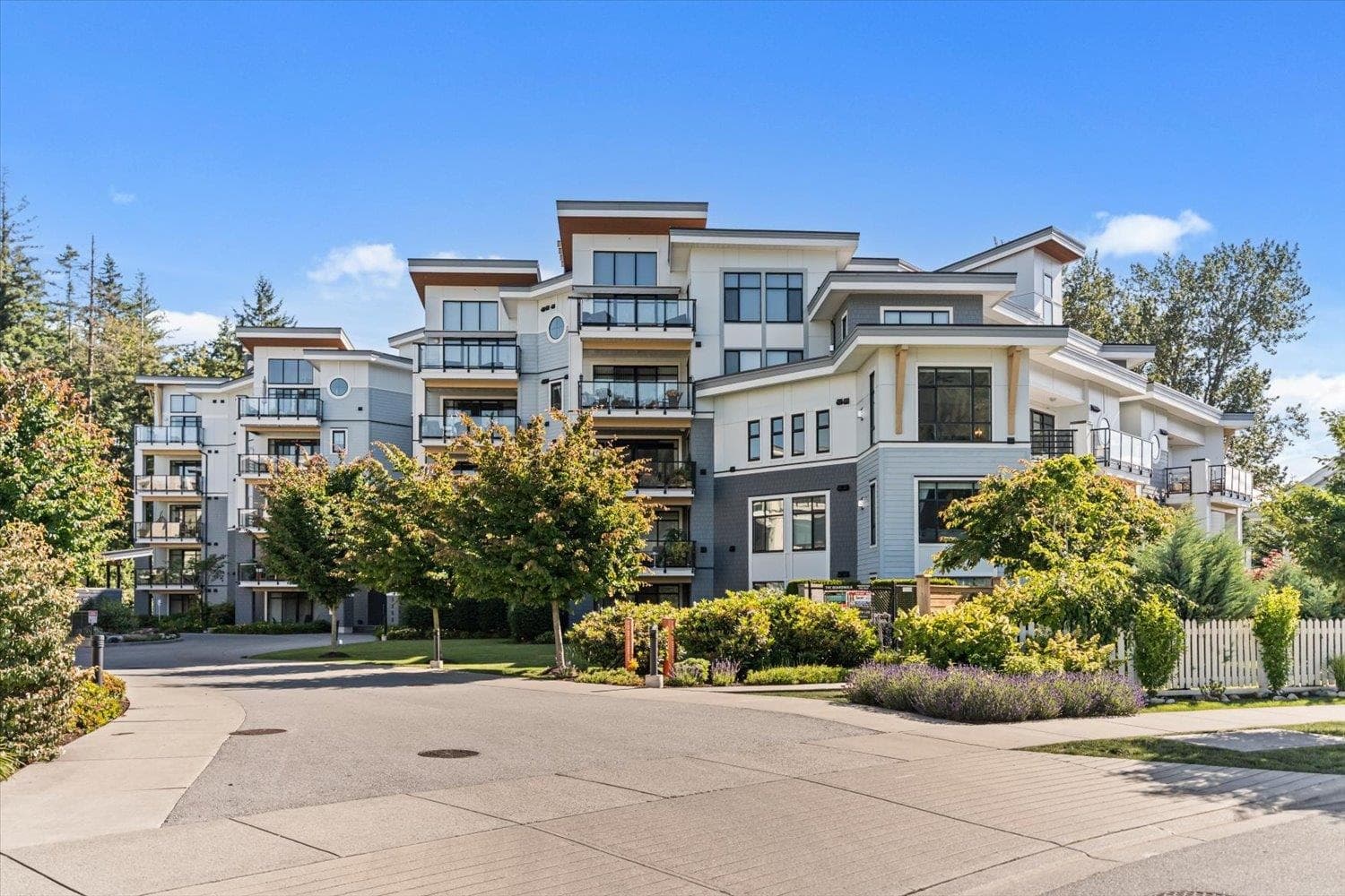 104 - 5380 Tyee Lane, Chilliwack, V2R 6B6 — photo 1