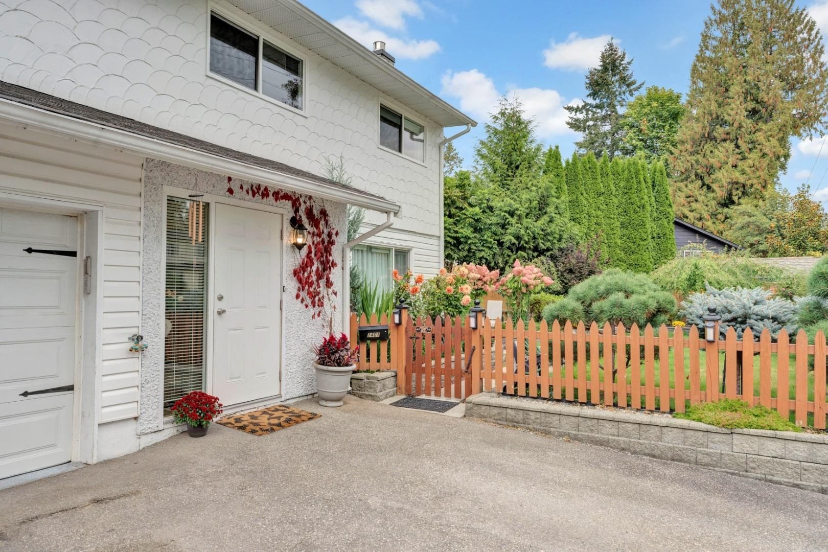 1401 Apel Drive, Port Coquitlam, V3B 2V1 — photo 1