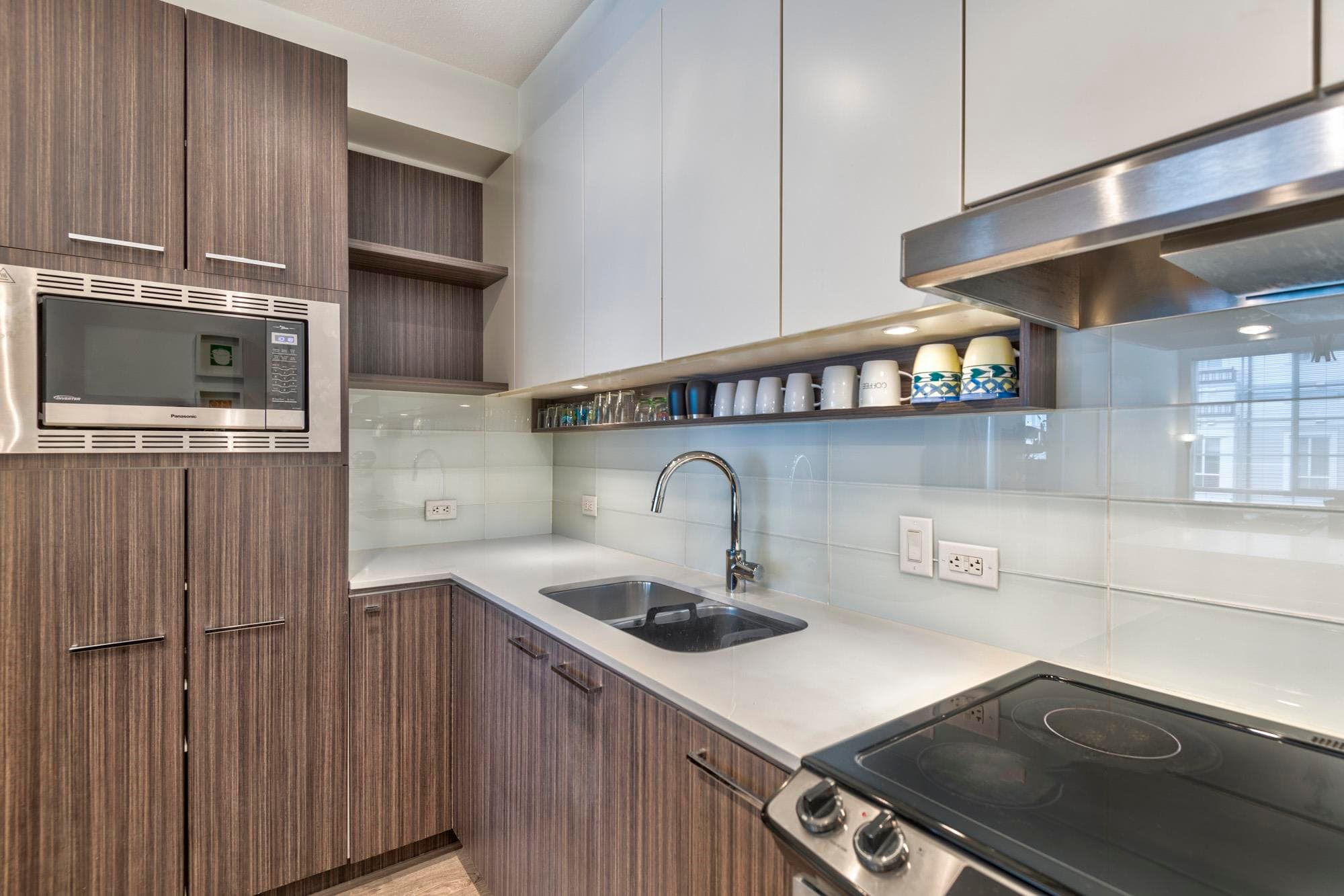 309 - 545 Foster Avenue, Coquitlam, V3J 0B3 — photo 4