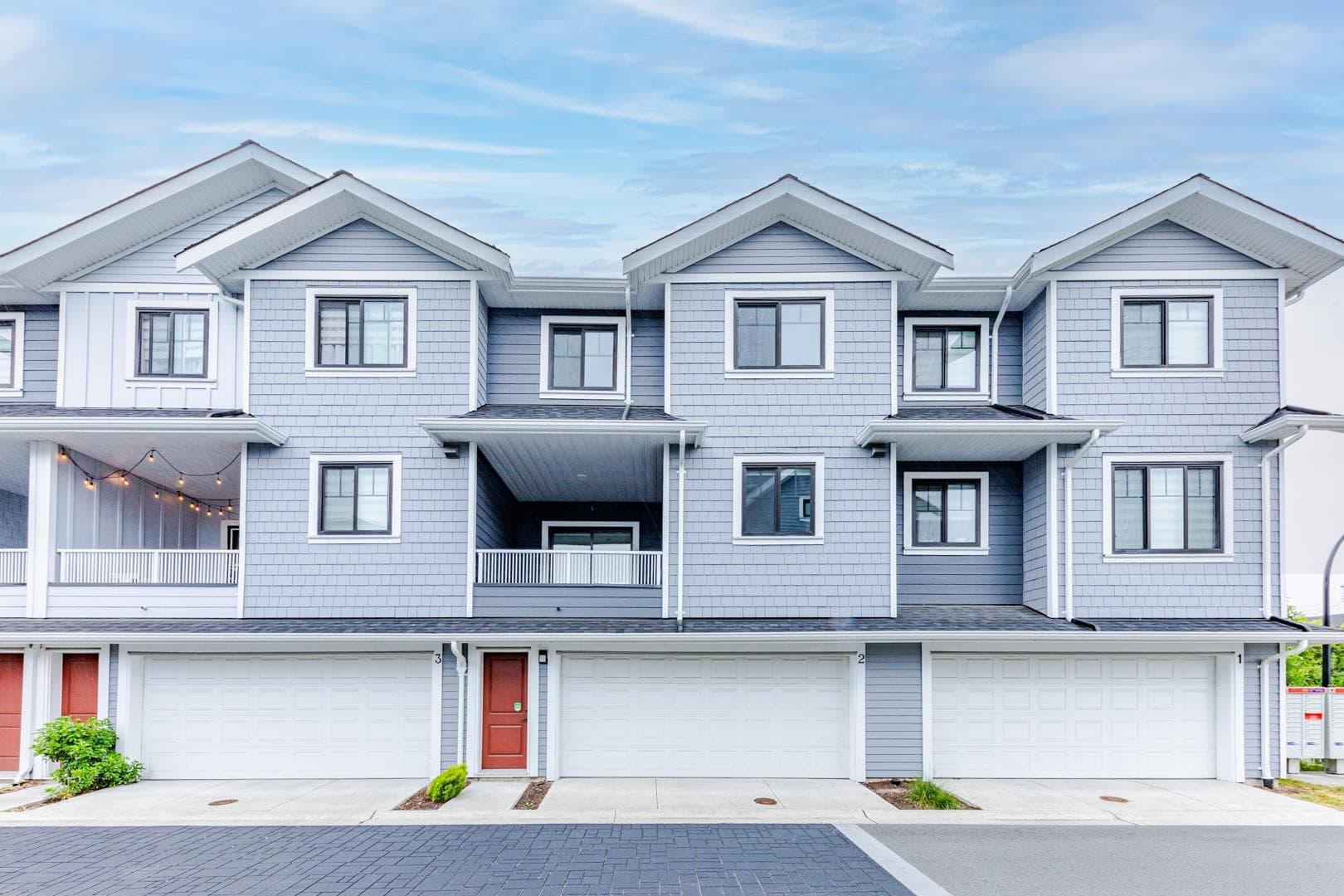 2 - 769 Ota Avenue, New Westminster, V3M 0M6 — photo 3
