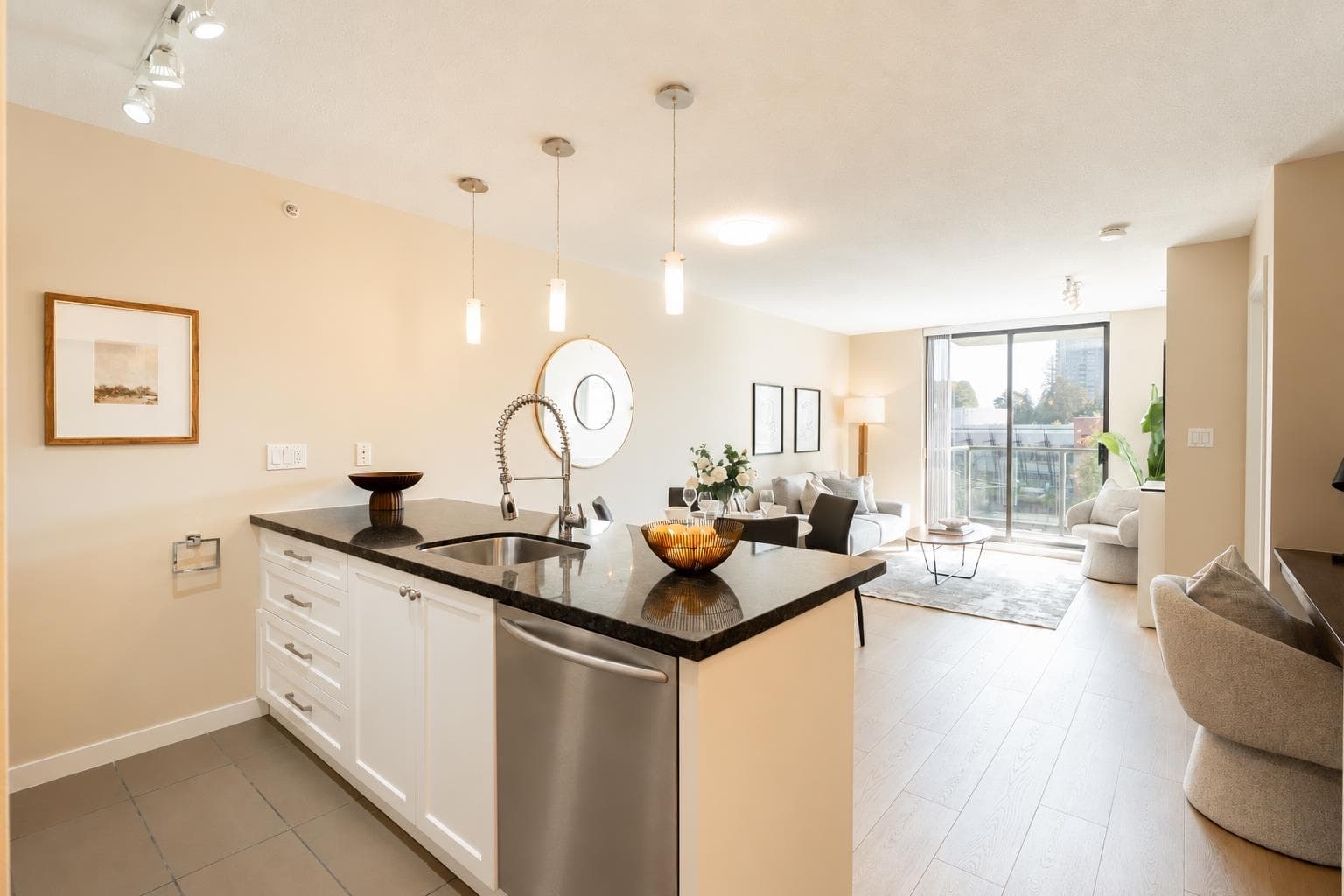 608 - 2982 Burlington Drive, Coquitlam
