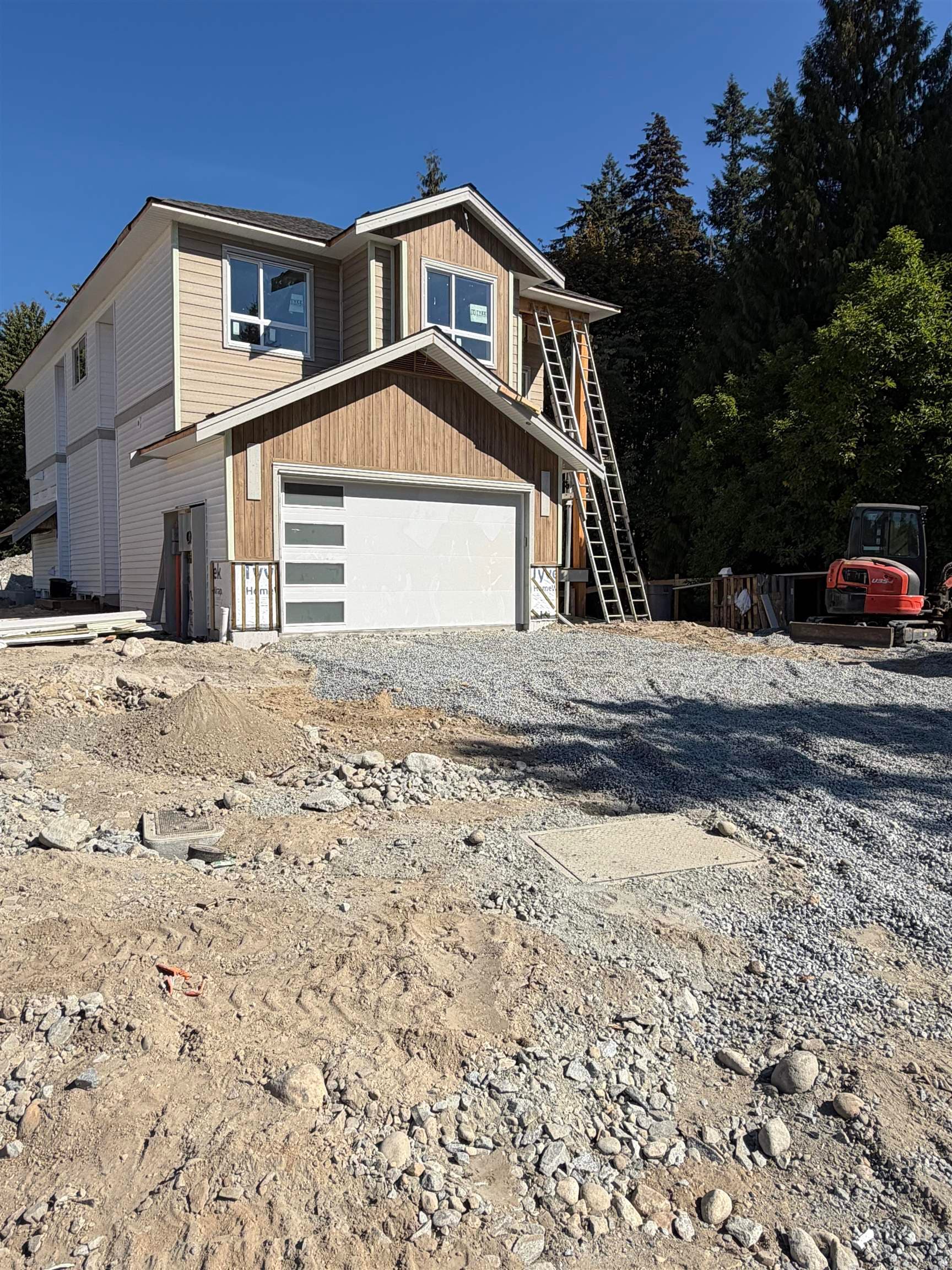 3335 Willerton Court, Coquitlam, V3B 2X8 — photo 3