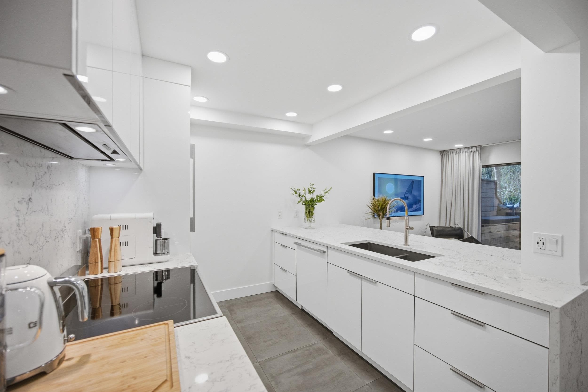 3321 Mountain Highway, North Vancouver, V7K 2H4 — photo 4