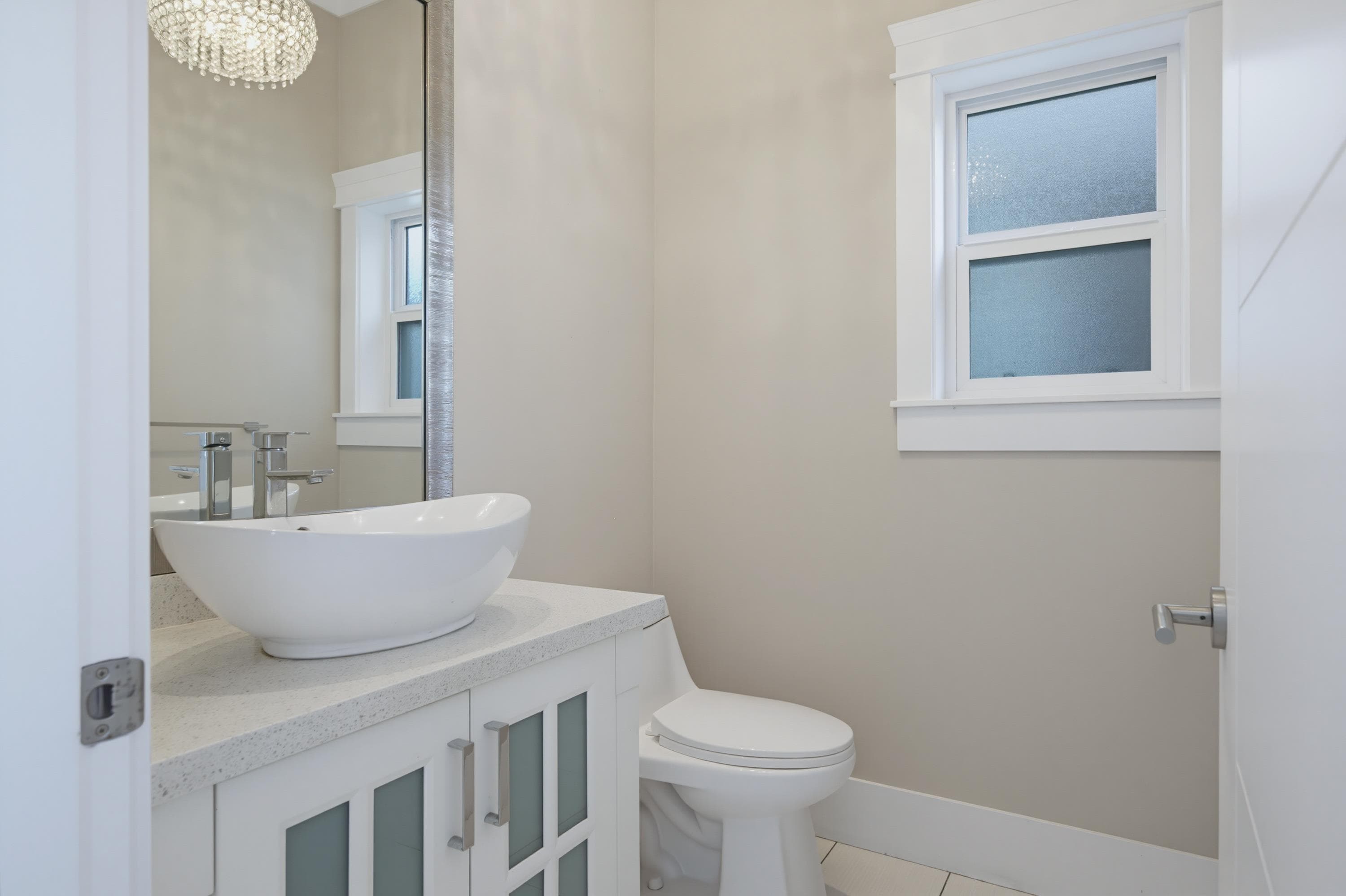 3 - 1426 Finlay Street, White Rock, V4B 4L5 — photo 4