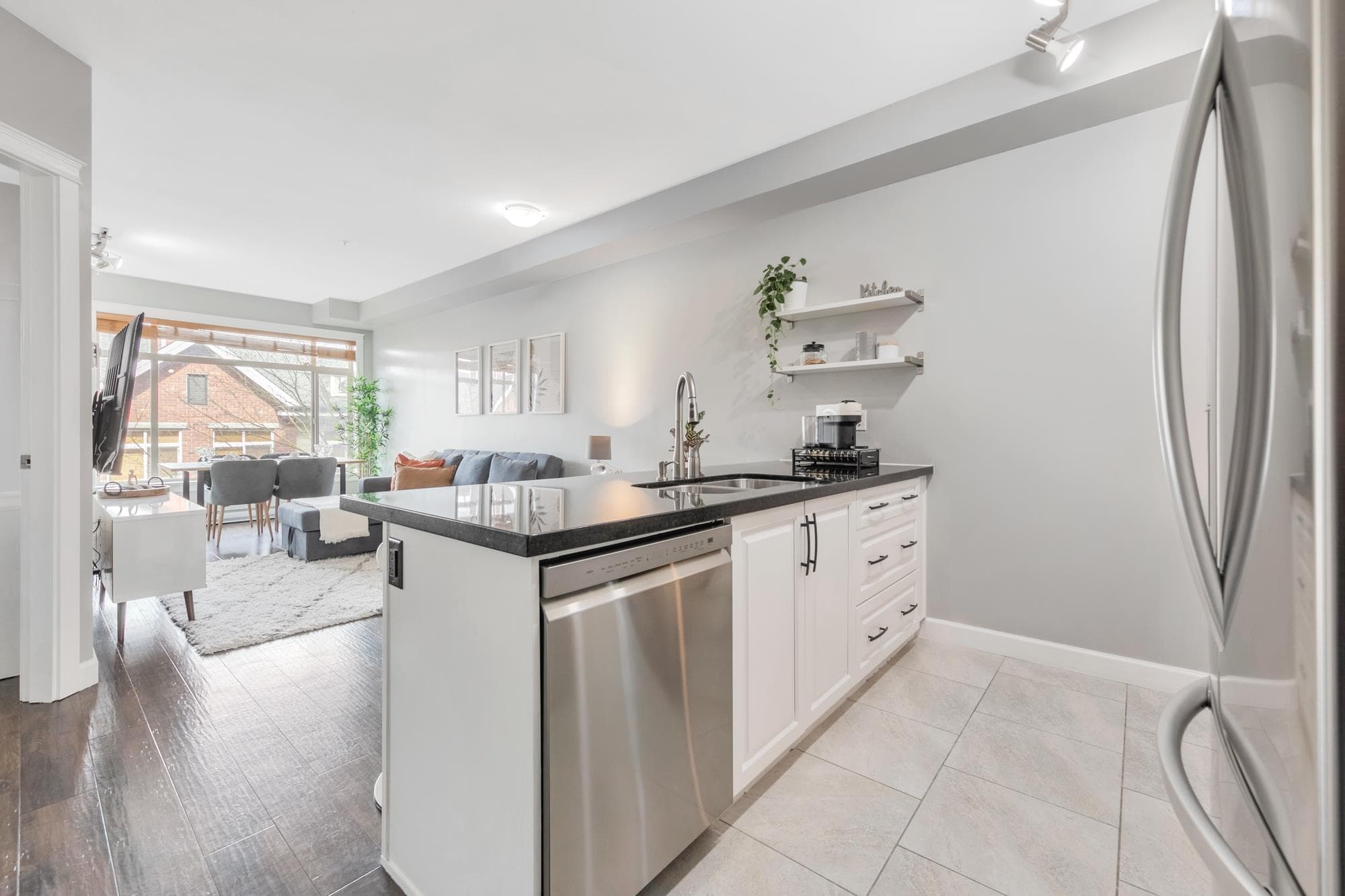 361 - 8328 207a Street, Langley, V2Y 0K5 — photo 2