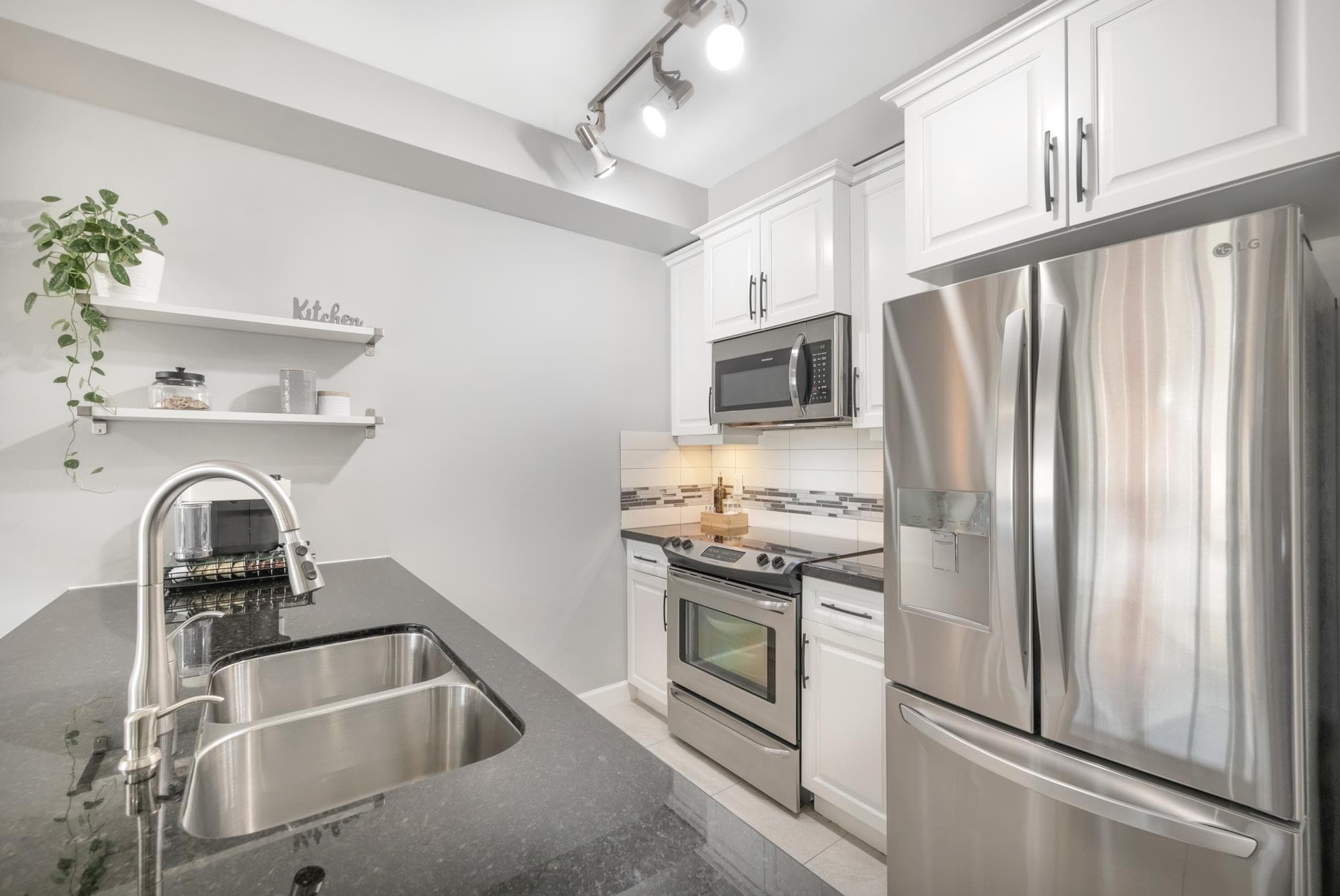 361 - 8328 207a Street, Langley, V2Y 0K5 — photo 5