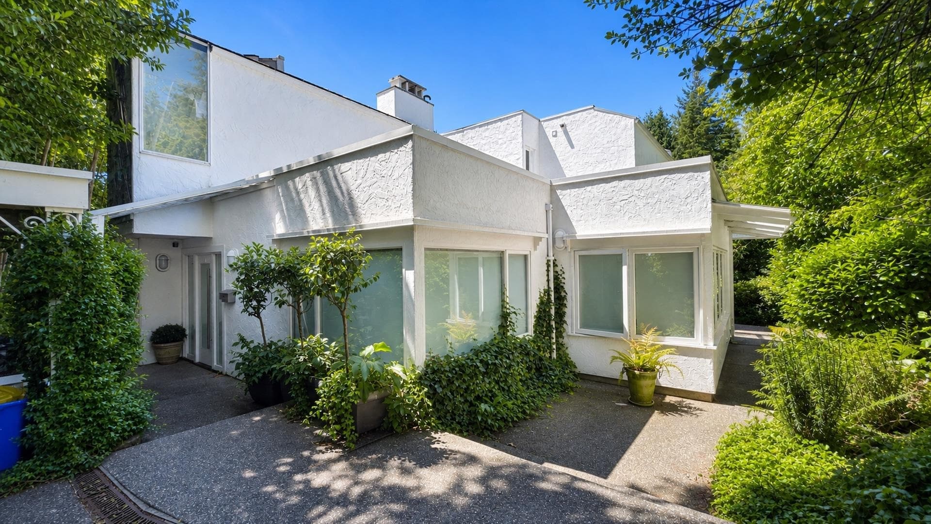 4468 Stone Cres Crescent, West Vancouver, V7W 1B7 — photo 2