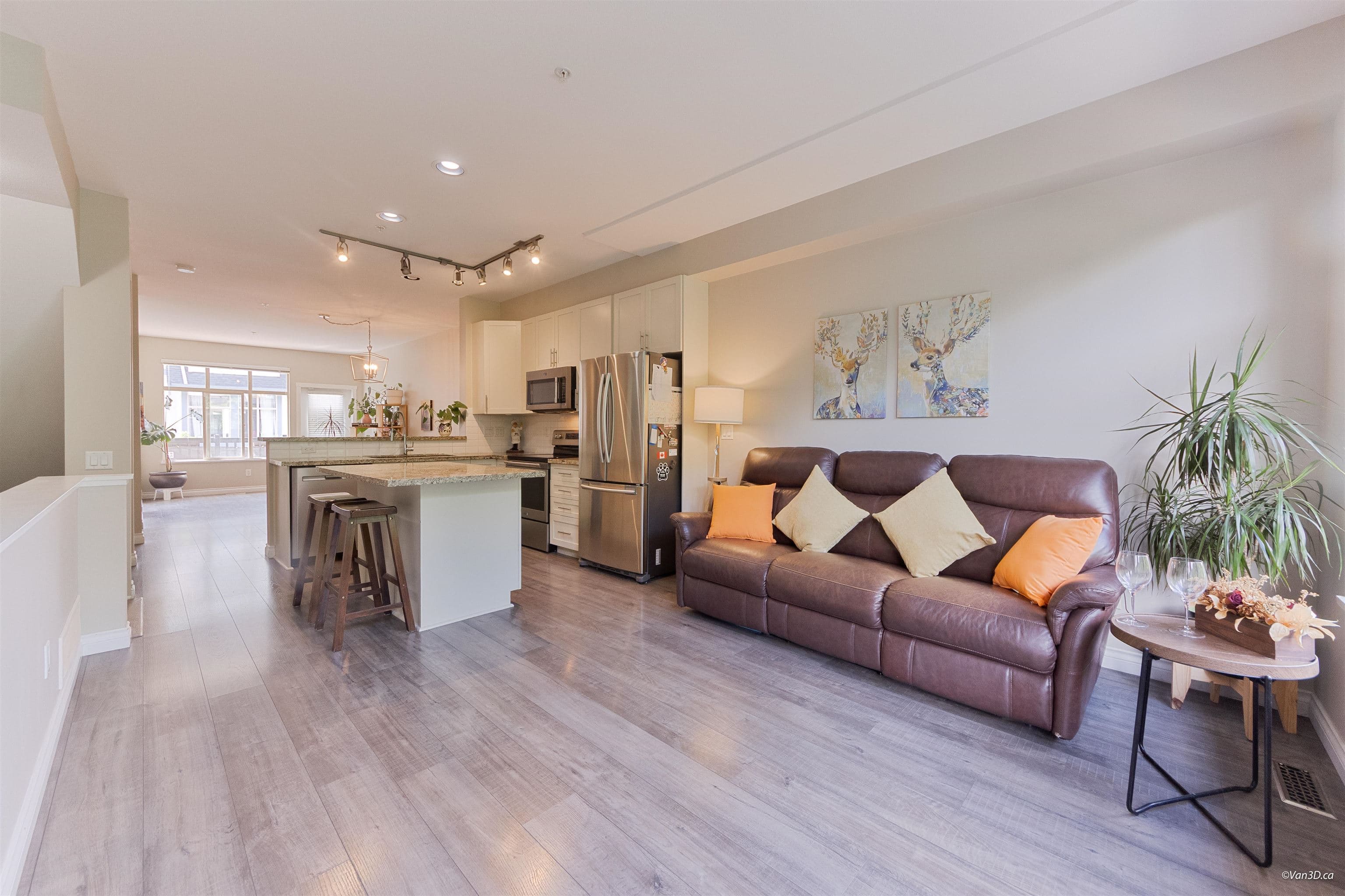 38 - 21661 88 Avenue, Langley, V1M 4E6 — photo 2