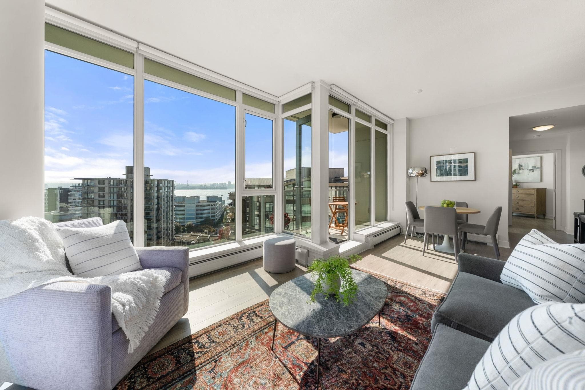 1106 - 175 W 2nd Street, North Vancouver