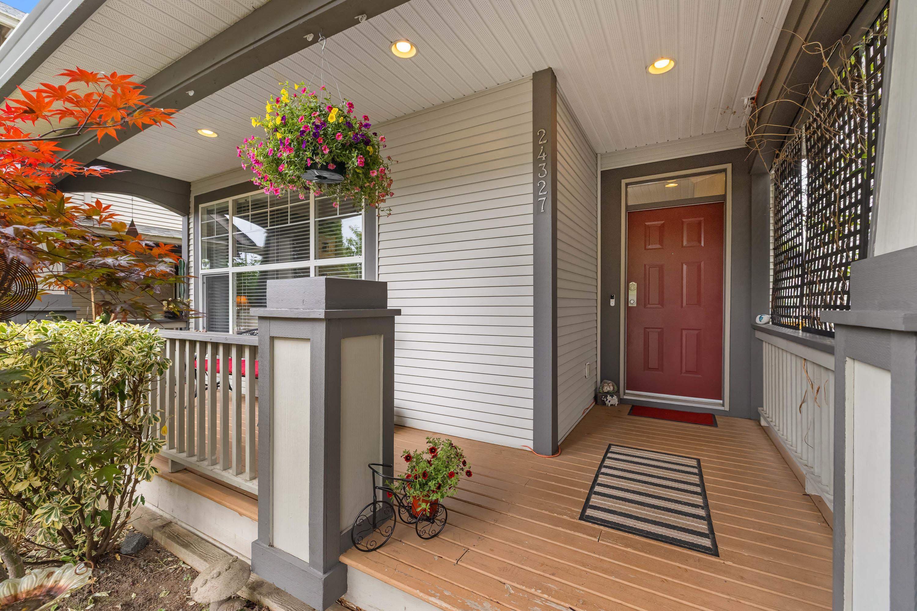 24327 102 Avenue, Maple Ridge, V2W 1X9 — photo 2