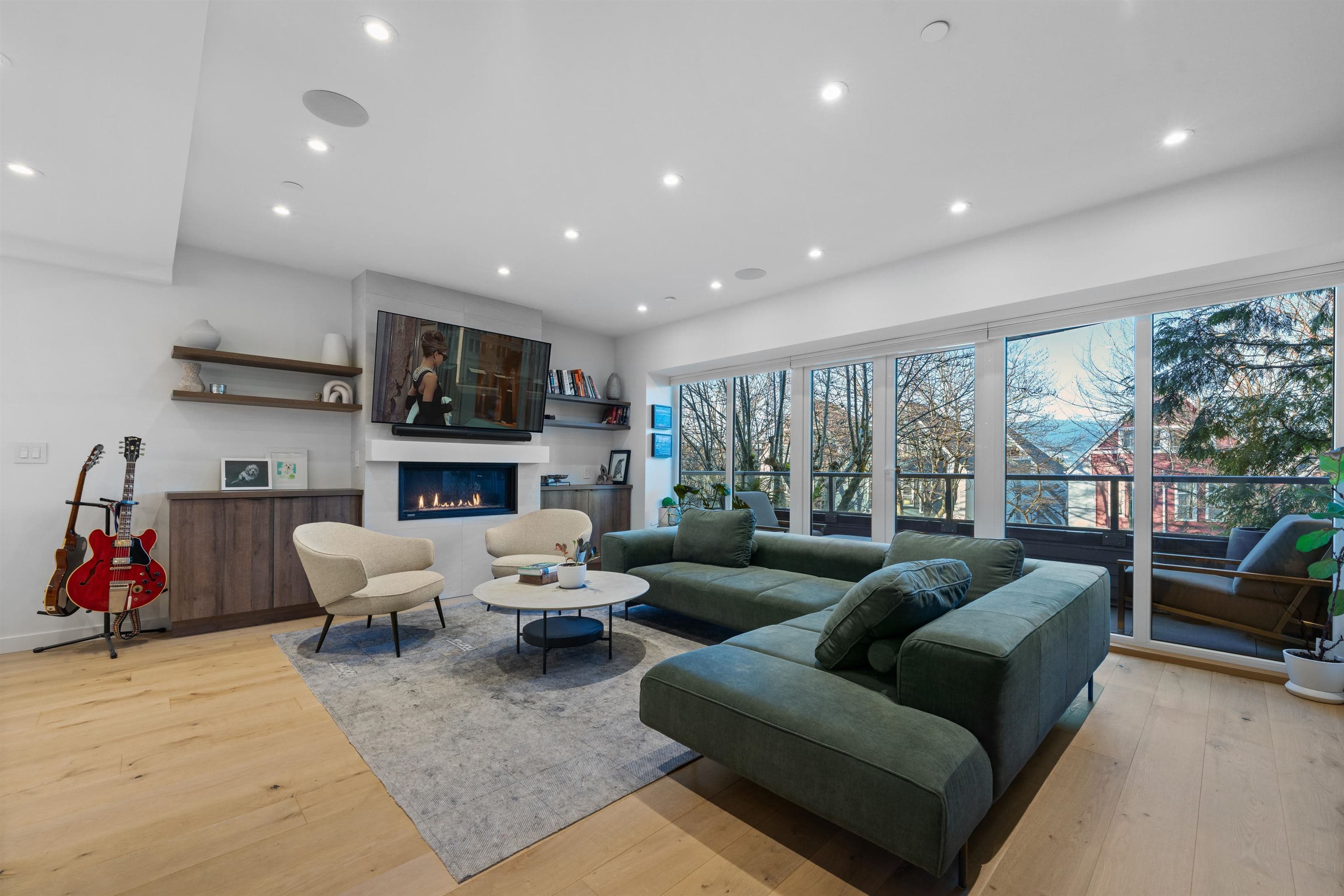 2142 W 1st Avenue, Vancouver, V6K 1E8 — photo 4