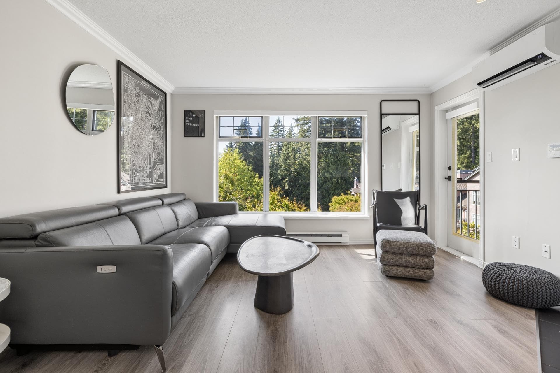 201 - 1140 Strathaven Drive, North Vancouver, V7H 2Z6 — photo 4