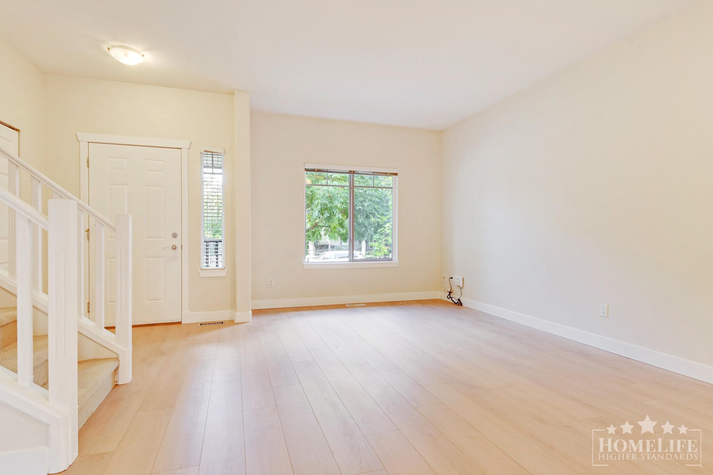 Upper House - 16640 60 Avenue, Surrey, V3S 1S9 — photo 5