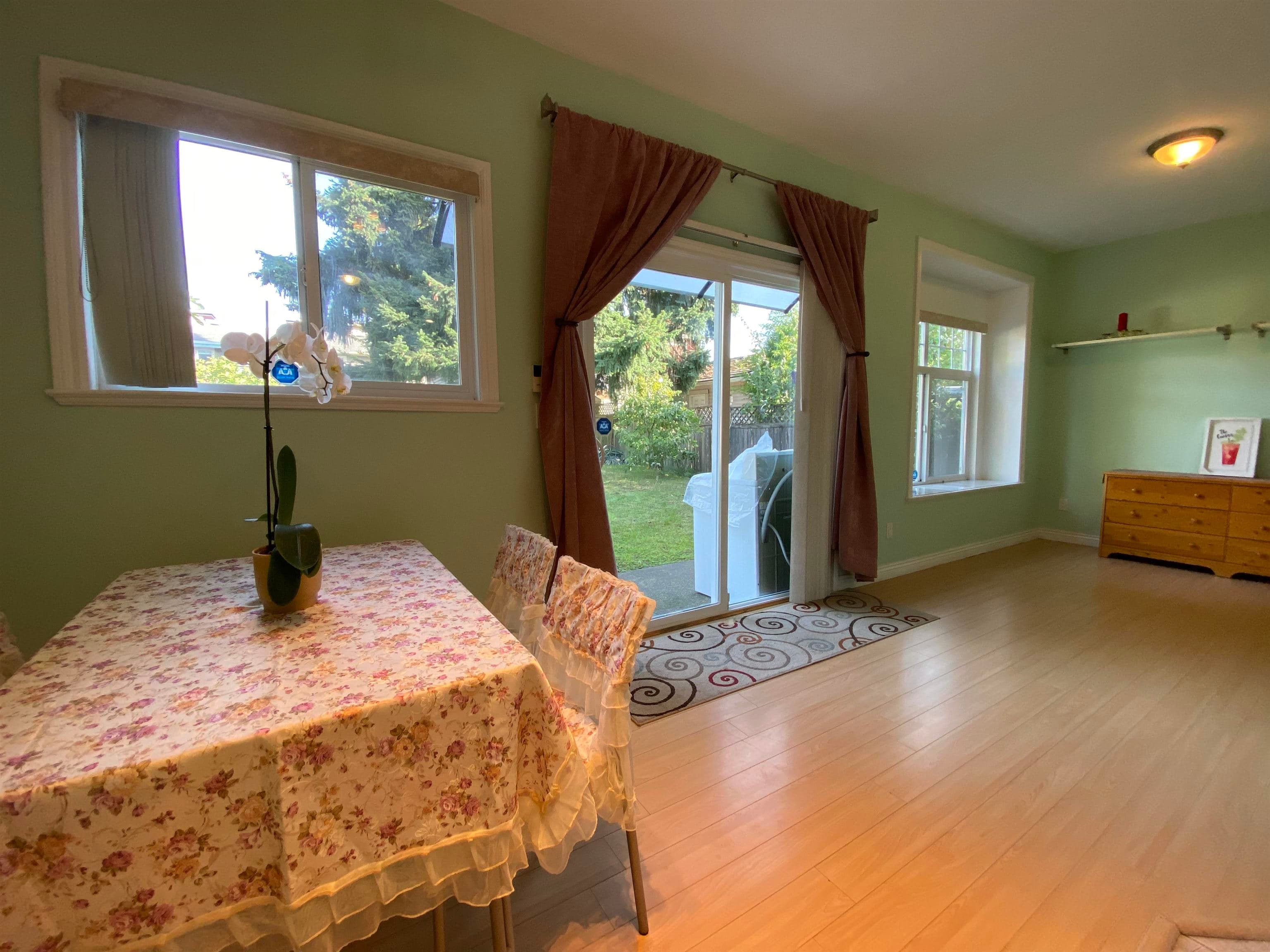 Garden Suite - 6000 Rumble Street, Burnaby, V5J 2C6 — photo 2