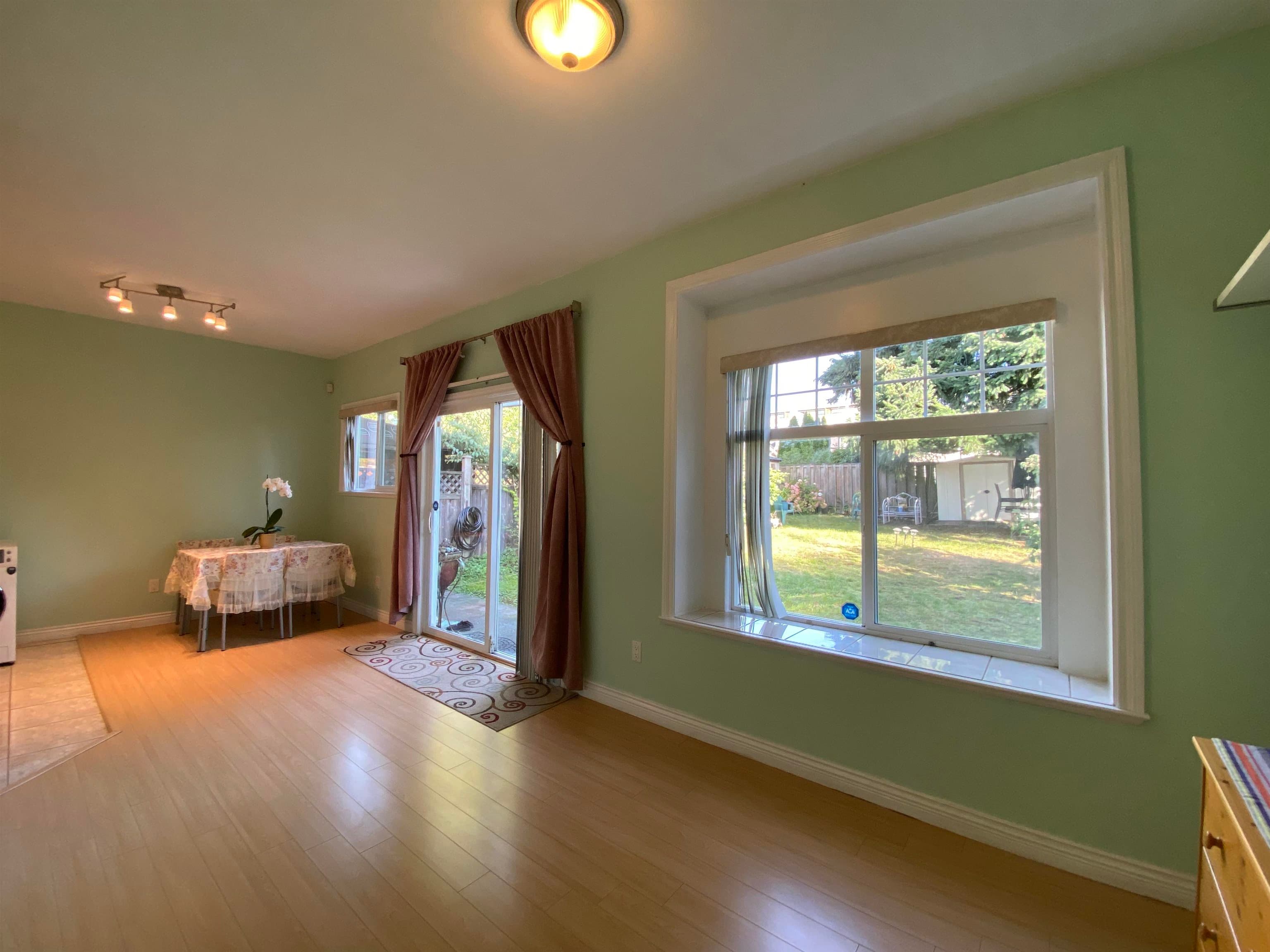 Garden Suite - 6000 Rumble Street, Burnaby, V5J 2C6 — photo 5