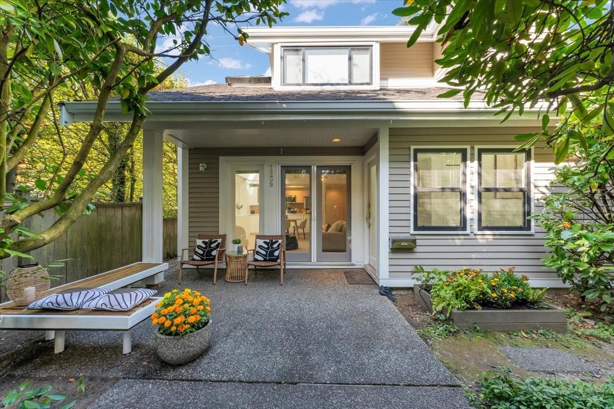 1939 W 12th Avenue, Vancouver, V6J 2G1 — photo 1