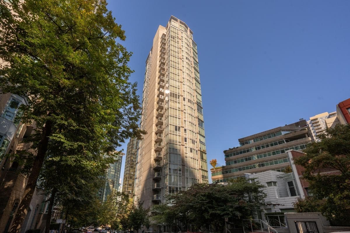2701 - 1277 Melville Street, Vancouver, V6E 0A4 — photo 1