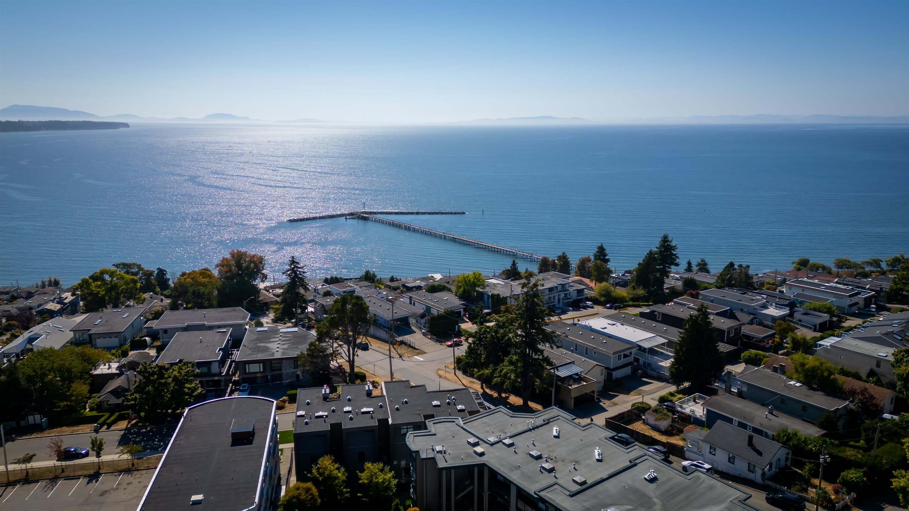 306 - 15233 Pacific Avenue, White Rock, V4B 1P8 — photo 2