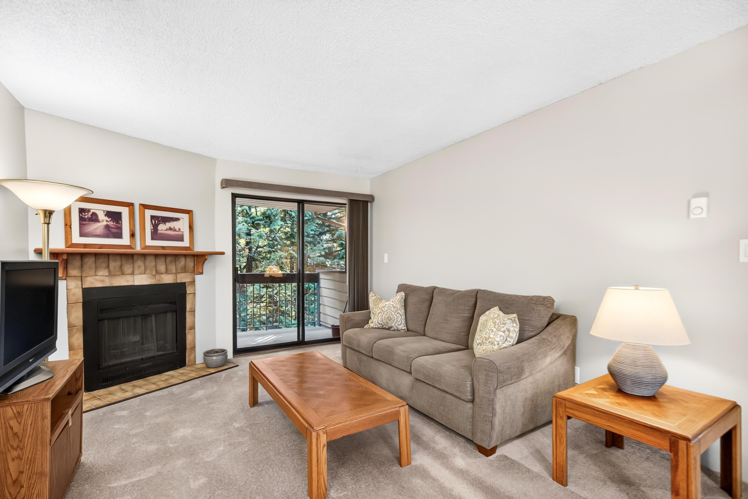 315 - 10530 154 Street, Surrey, V3R 8A2 — photo 2