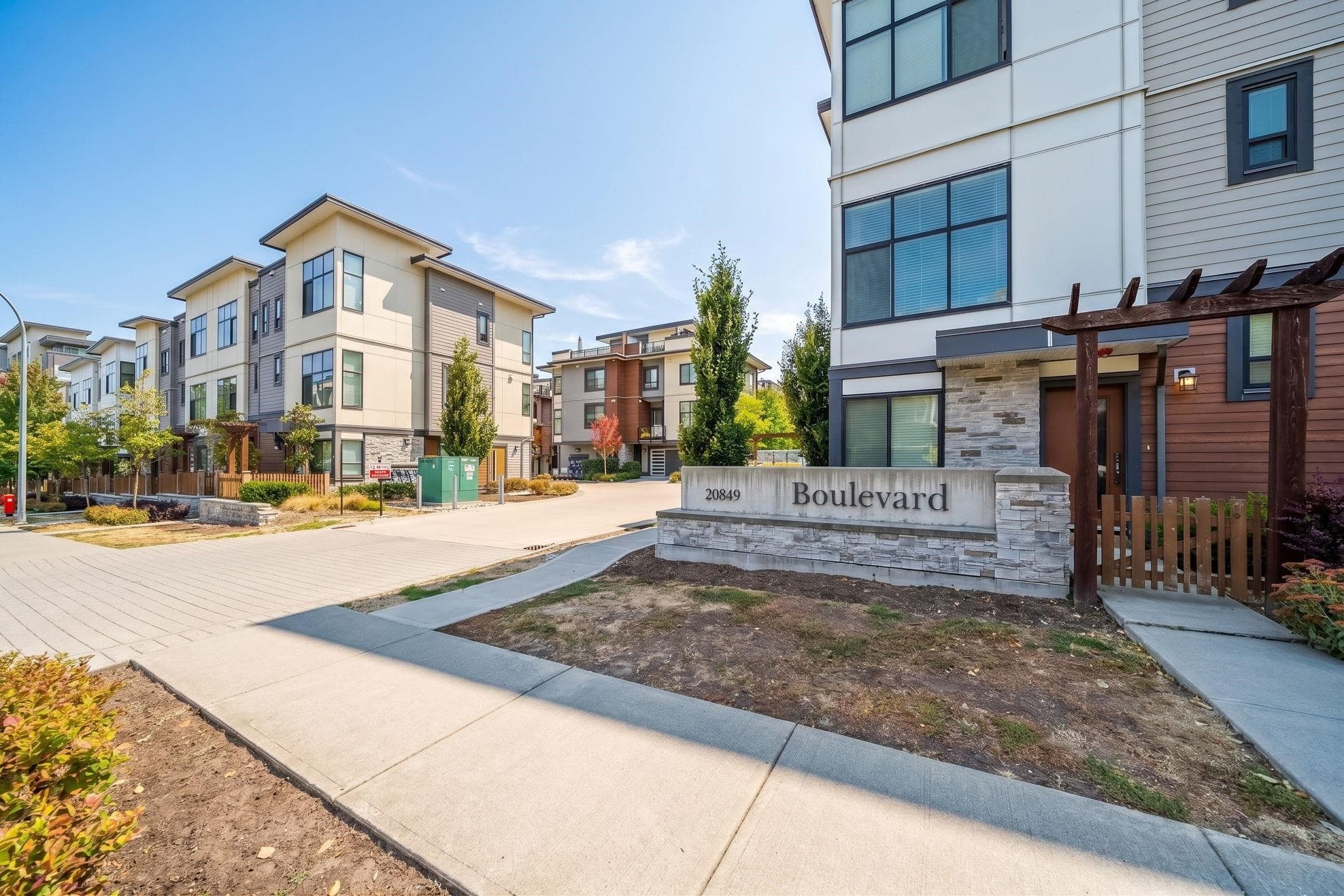 27 - 20849 78b Avenue, Langley, V2Y 0X6 — photo 1