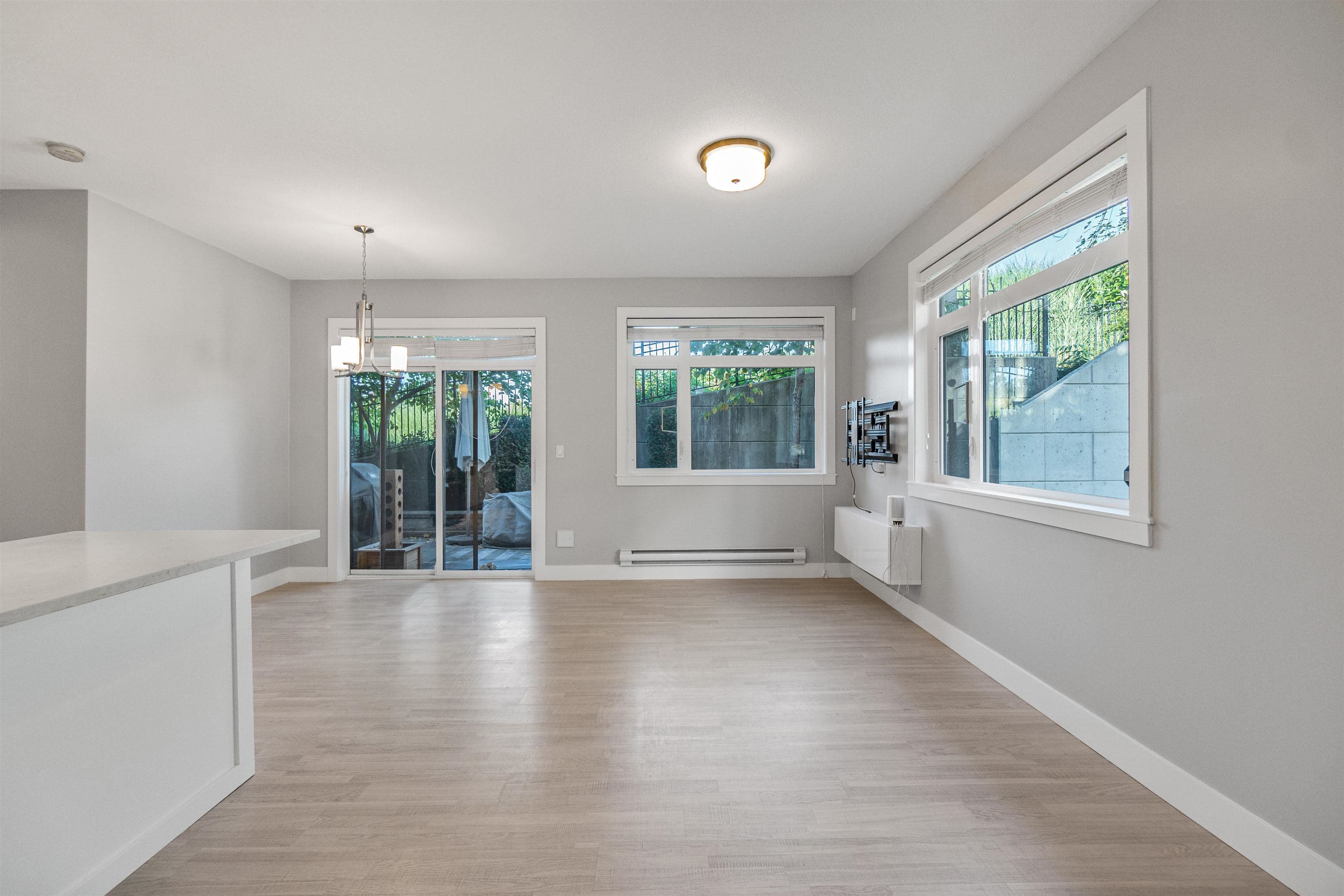 104 - 3525 Chandler Street, Coquitlam, V3E 0L9 — photo 3