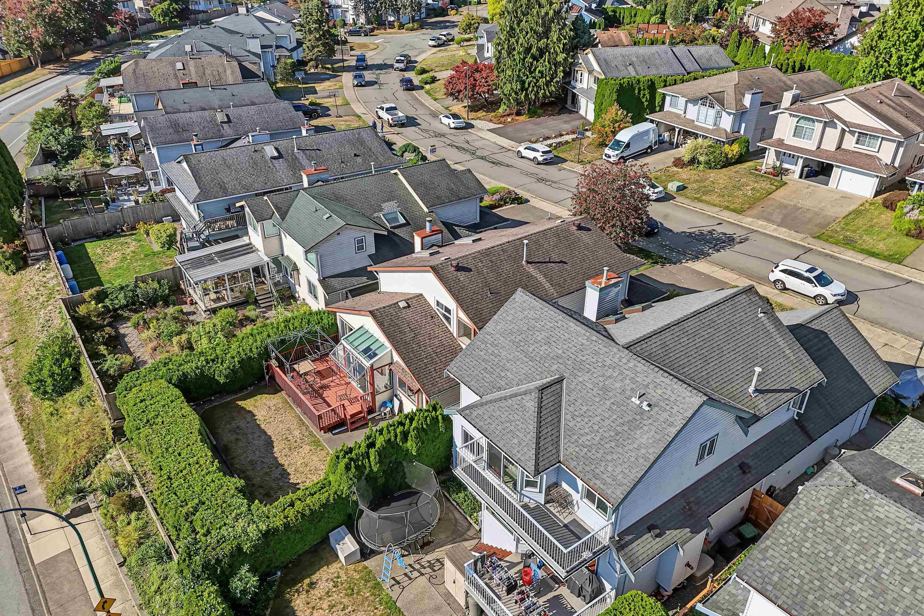 2740 Westlake Drive, Coquitlam, V3C 5J7 — photo 5