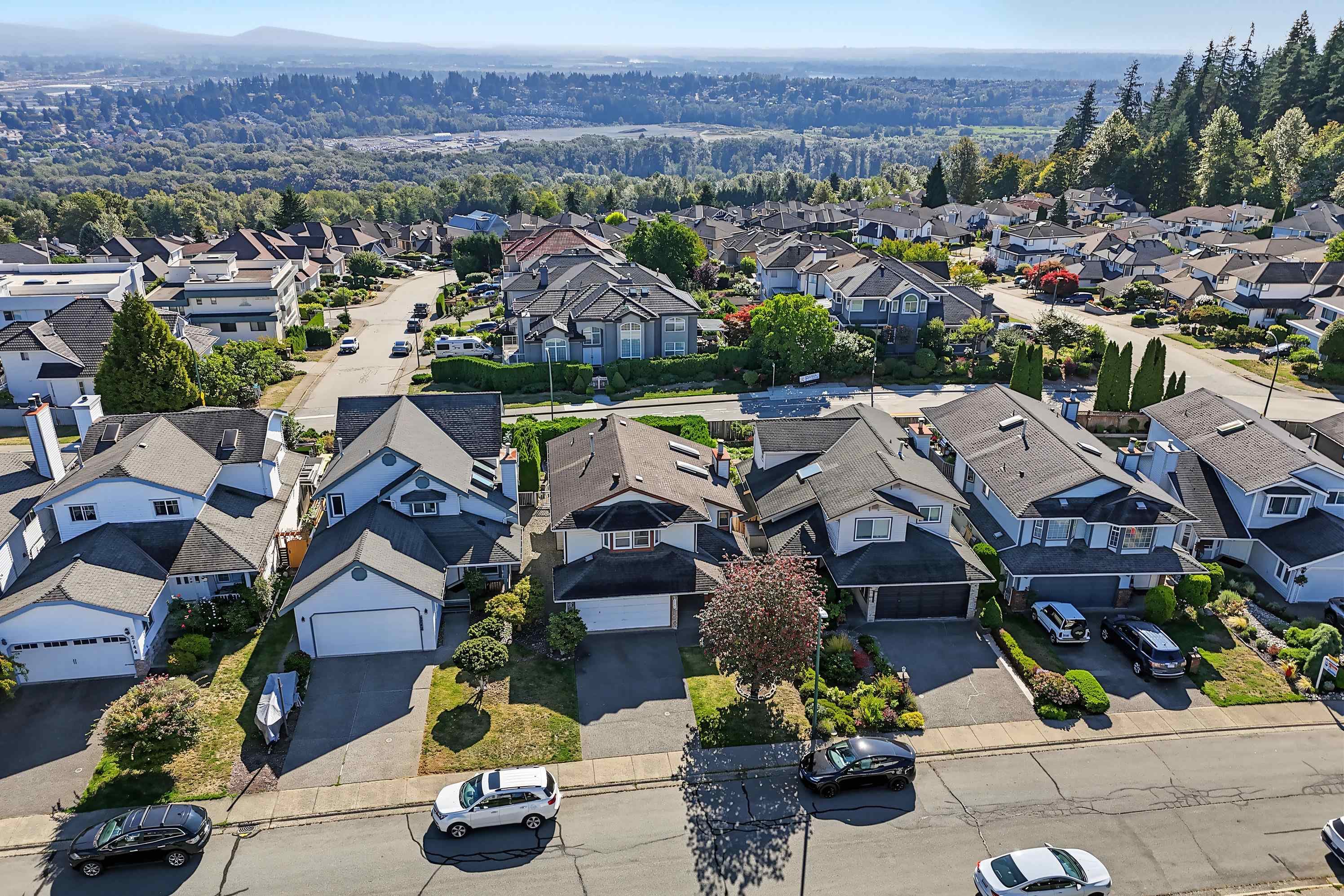 2740 Westlake Drive, Coquitlam, V3C 5J7 — photo 4
