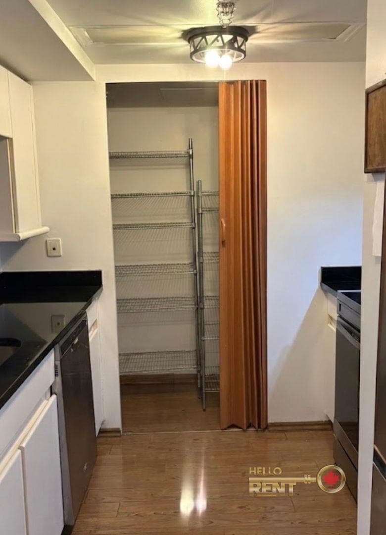 506 - 289 Drake Street, Vancouver, V6B 5Z5 — photo 3