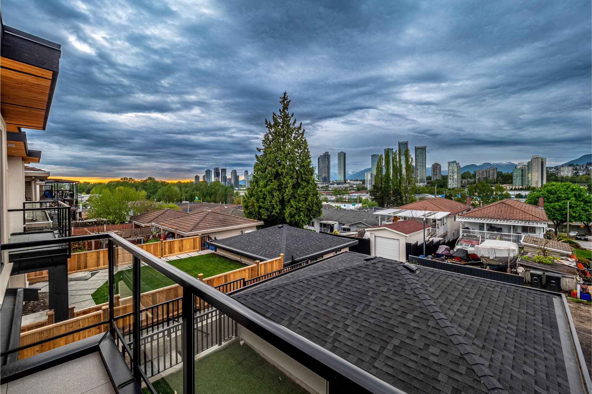3087 Royal Oak Avenue, Burnaby, V5G 4H5 — photo 5